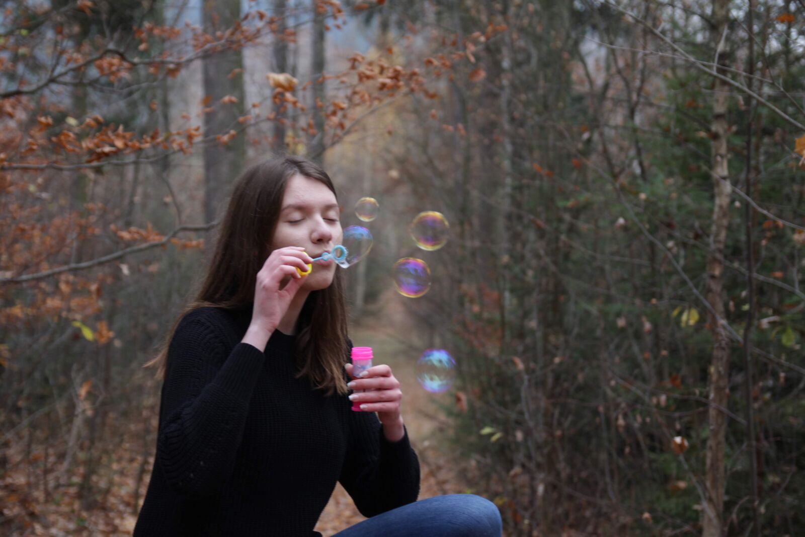 Canon EOS 650D (EOS Rebel T4i / EOS Kiss X6i) sample photo. Bubbles, trees, forest photography