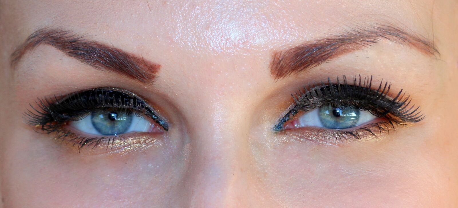 Canon EOS 700D (EOS Rebel T5i / EOS Kiss X7i) + Canon EF 85mm F1.8 USM sample photo. Eye, blue, iris photography