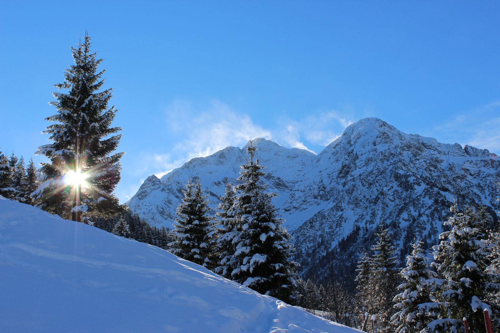 Canon EOS 1200D (EOS Rebel T5 / EOS Kiss X70 / EOS Hi) sample photo. Winter, snow, mountains photography