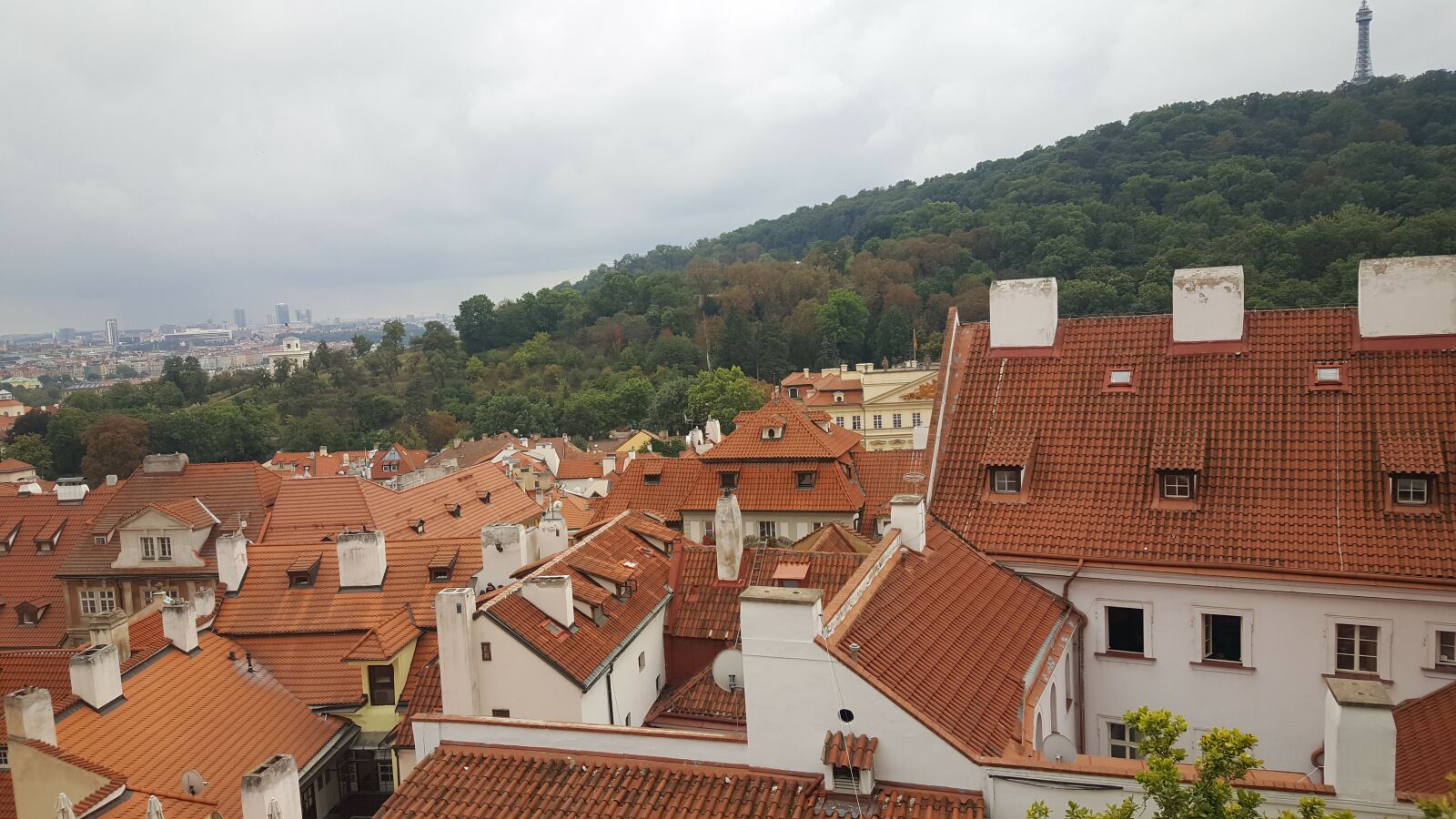 Samsung Galaxy S6 sample photo. Prague, rooftops photography