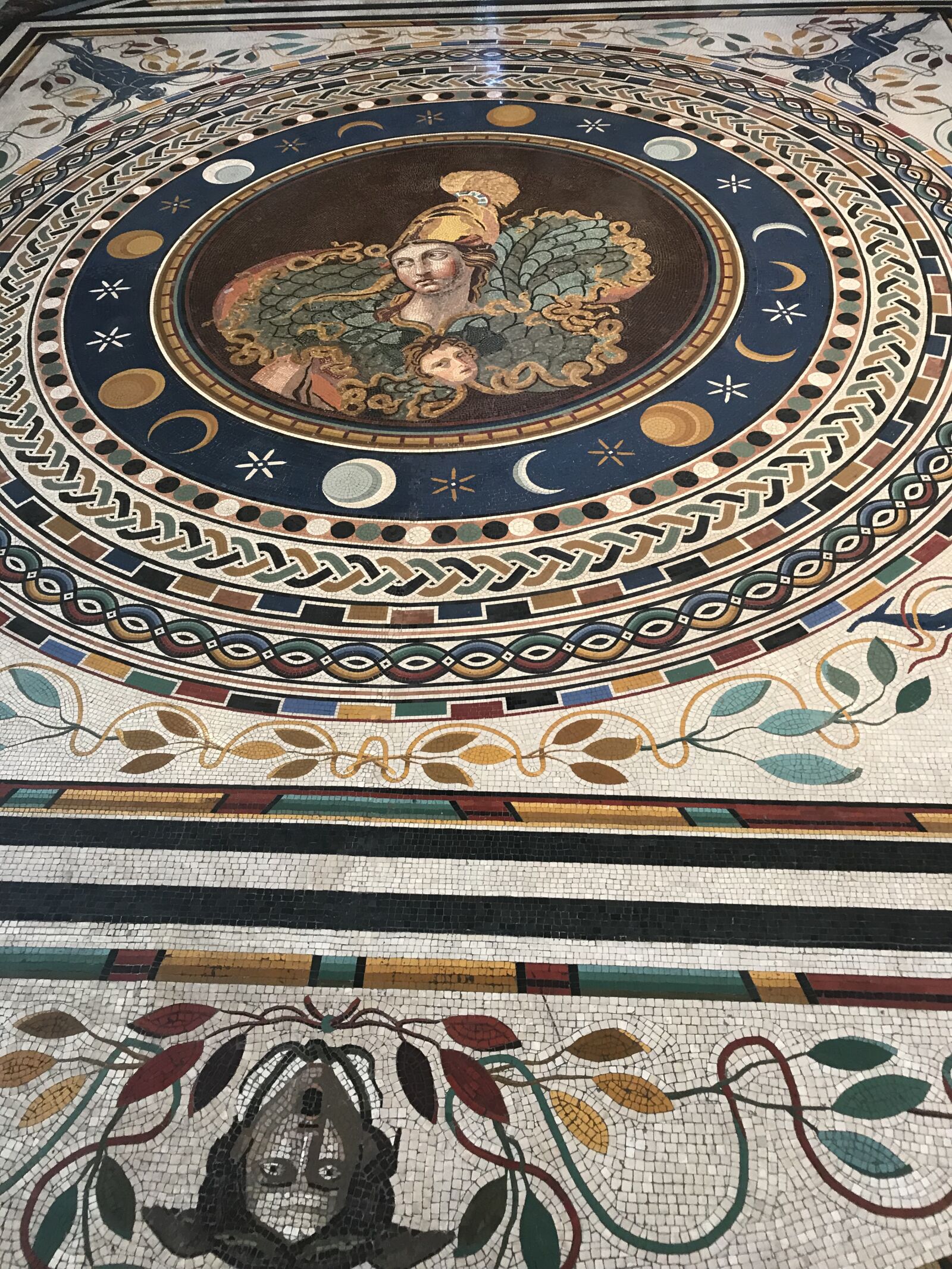 iPhone 7 back camera 3.99mm f/1.8 sample photo. Rome, italy, tourism photography