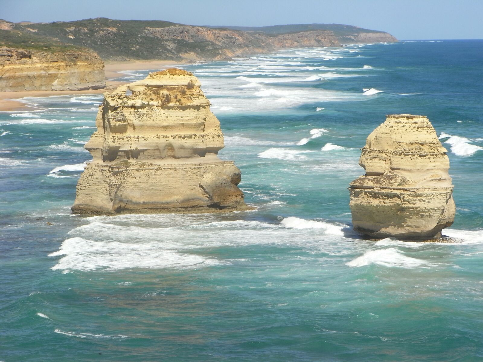 Ricoh Caplio R7 sample photo. The twelve apostles, the photography