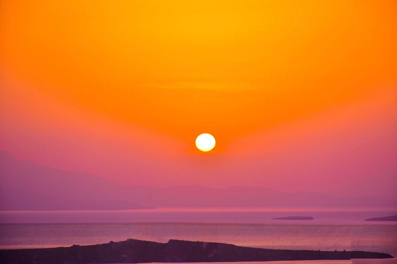 Nikon D7200 sample photo. Sunset, solar, cloud photography