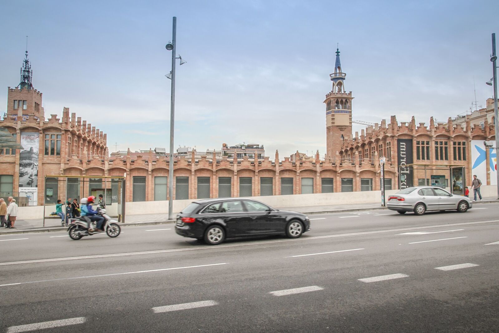 Canon EOS 7D sample photo. Traffic, street, asphalt, car photography
