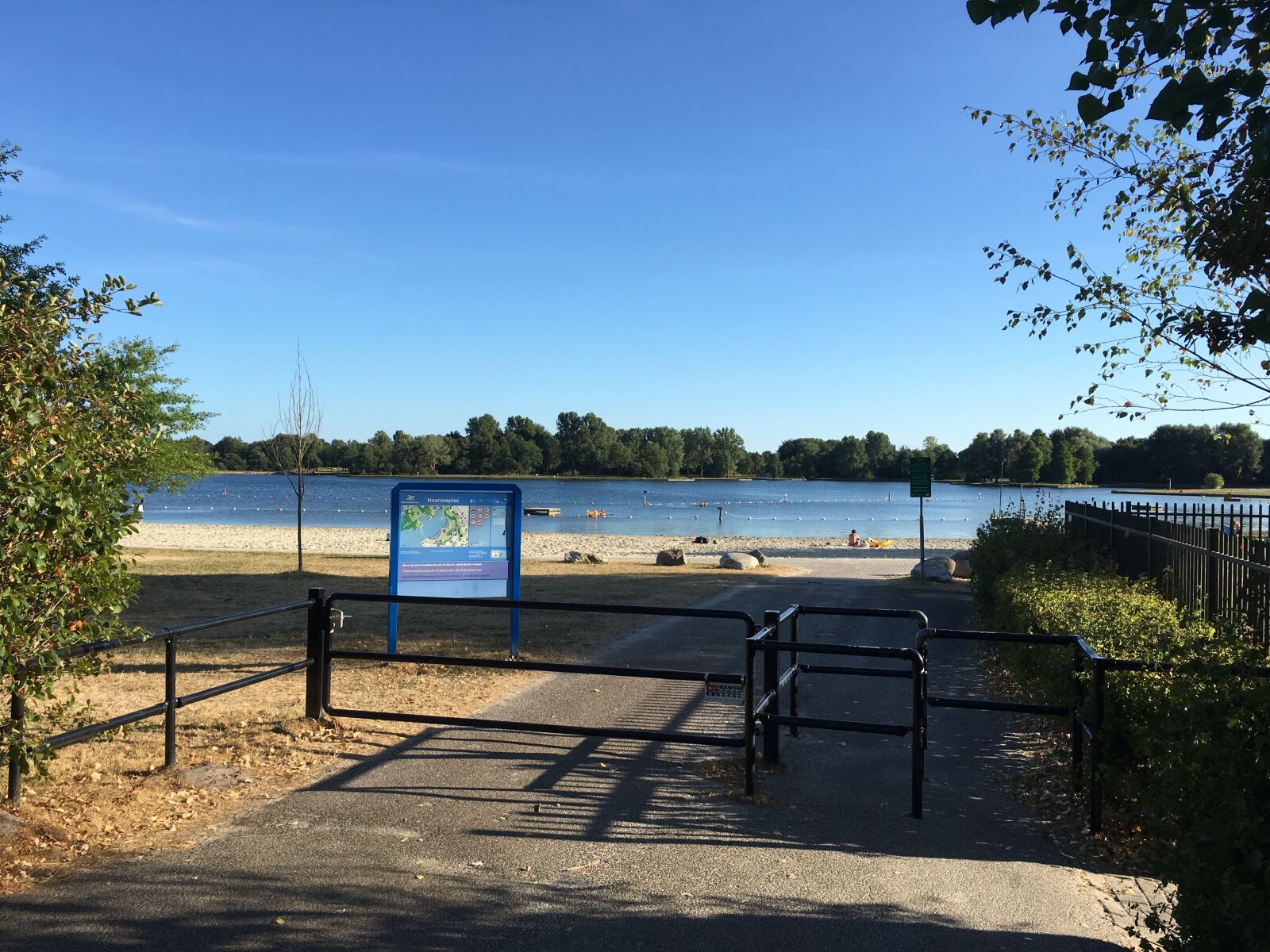 iPhone 6s back camera 4.15mm f/2.2 sample photo. Lake, sky, groningenn photography