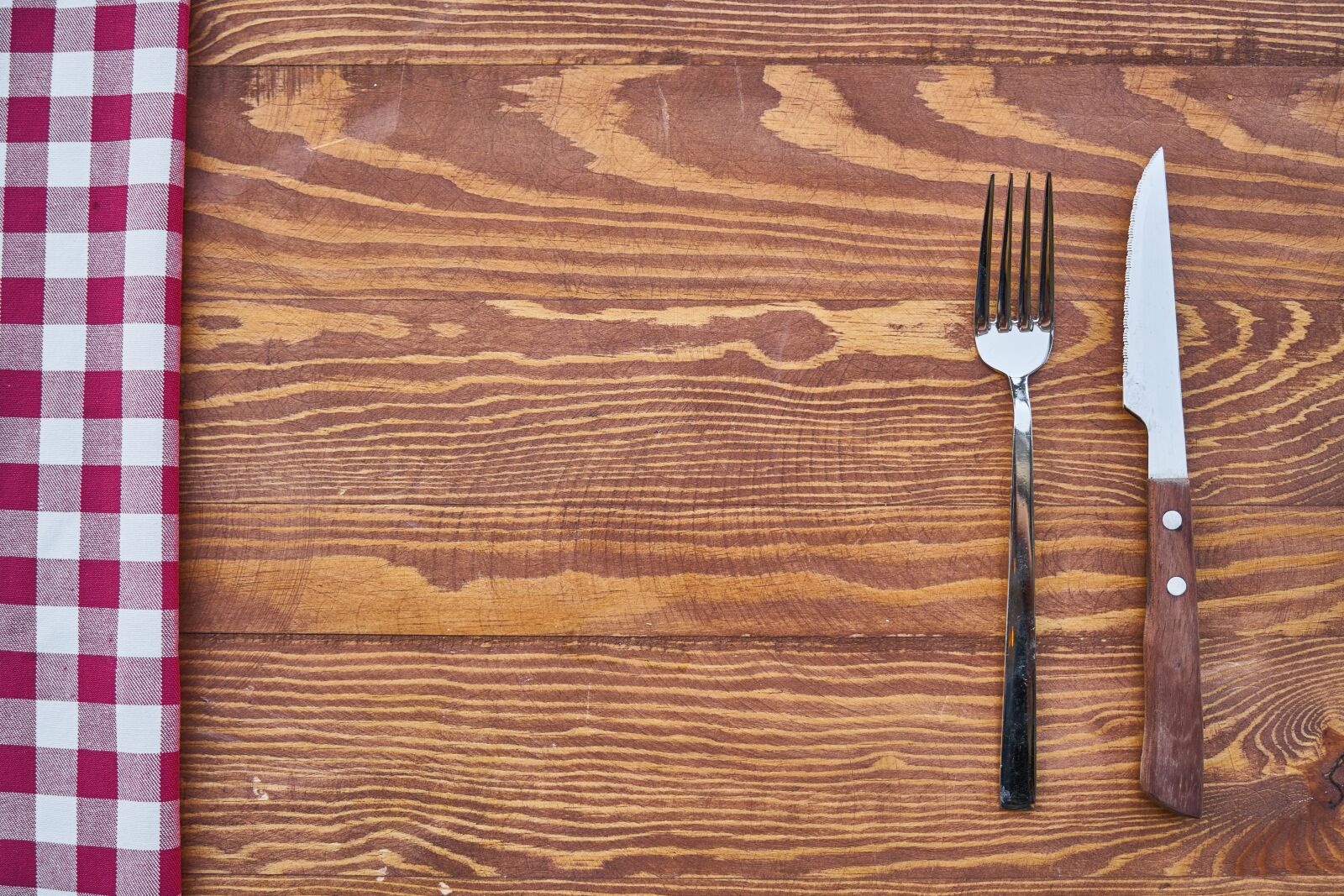 Sony a7R II sample photo. Table, fork, knife photography
