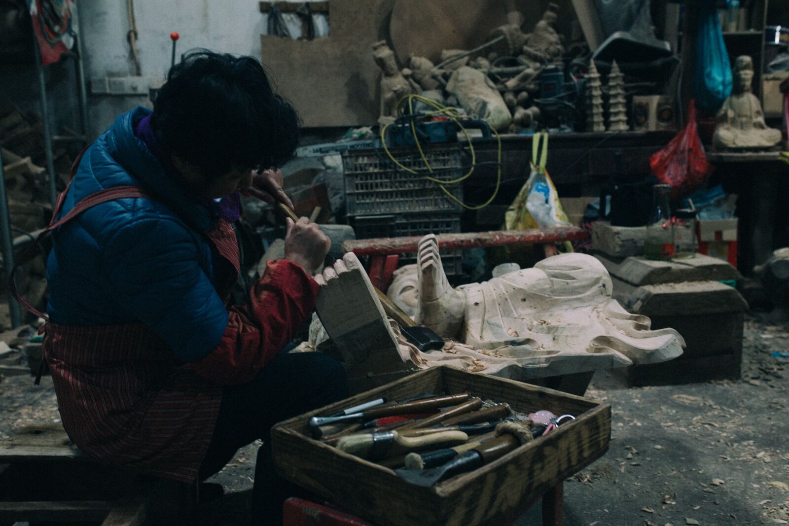 Canon EOS 6D sample photo. Buddha, carving, factory photography