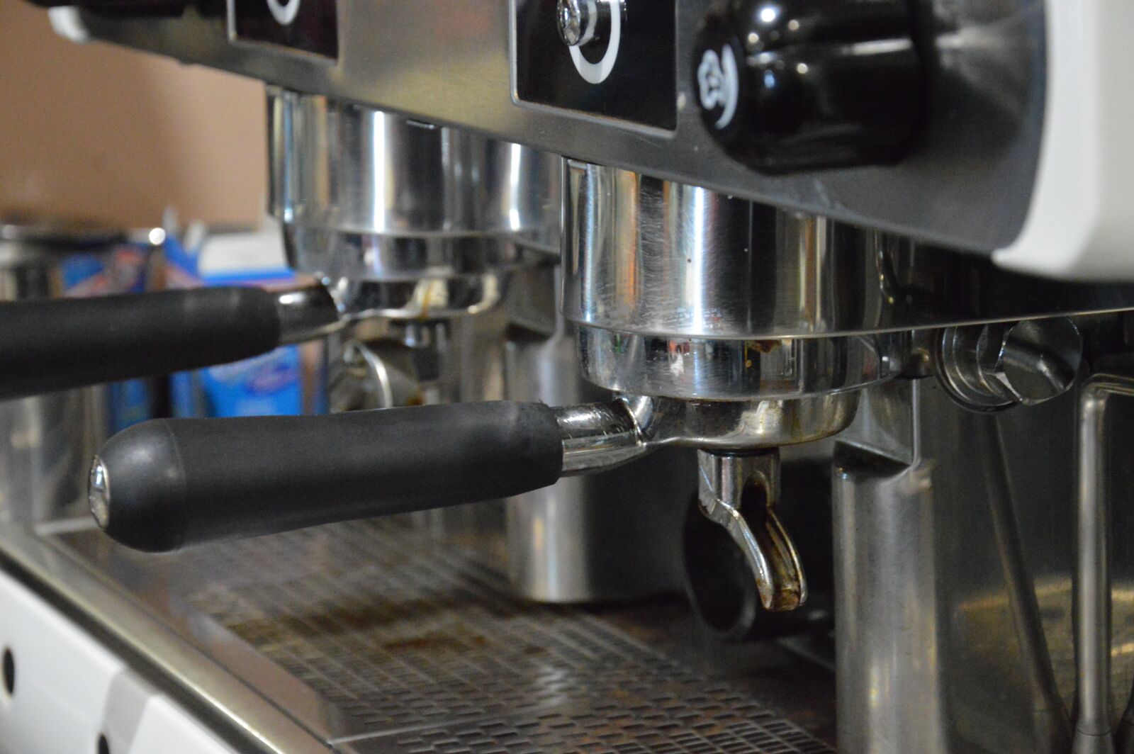 Nikon D3200 sample photo. Coffee, expressed with foam photography