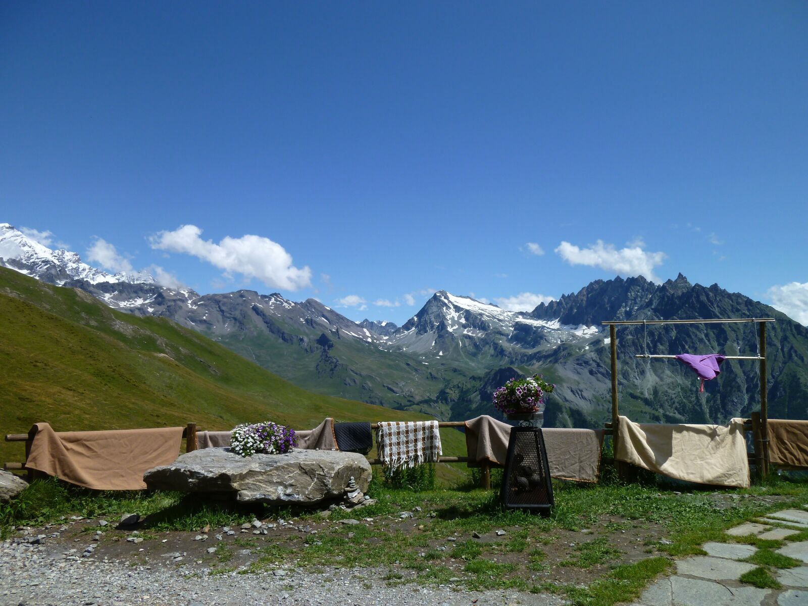 Panasonic DMC-ZX3 sample photo. Alps, mountains, alpine photography
