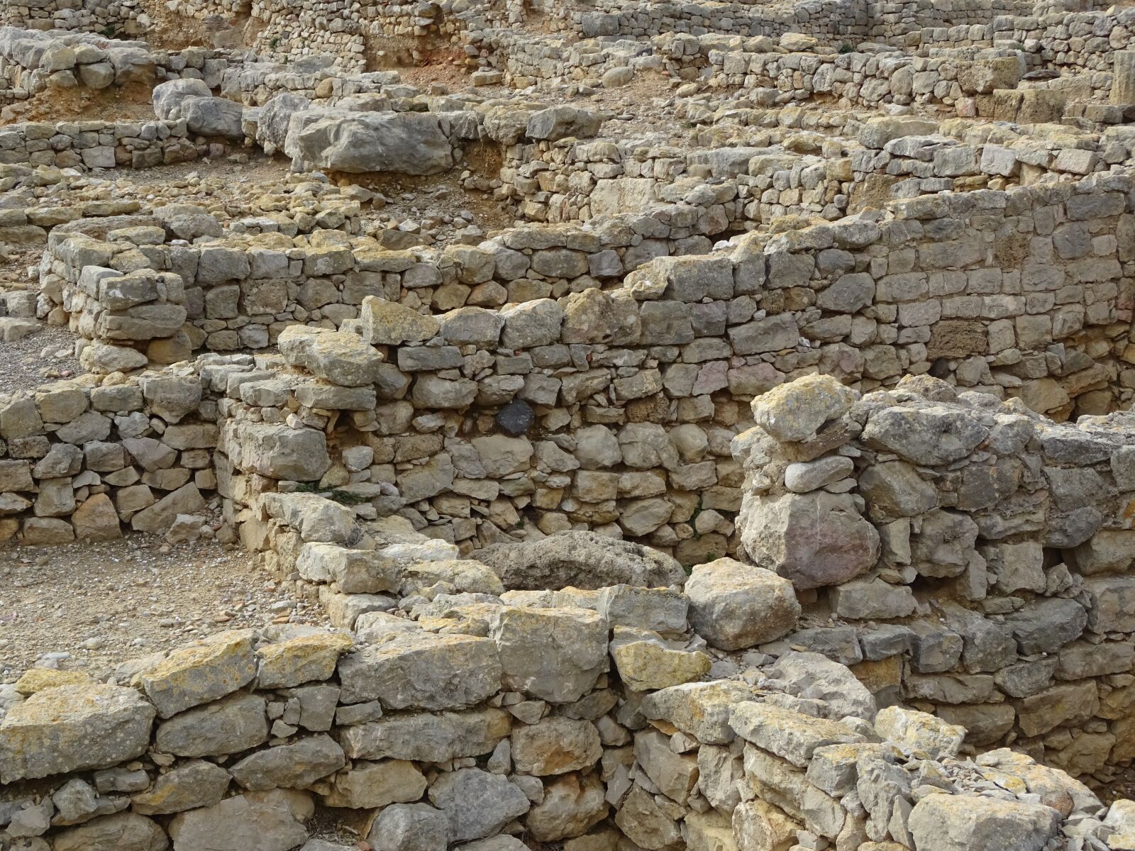 Sony DSC-HX60 sample photo. Stone, wall, travel photography