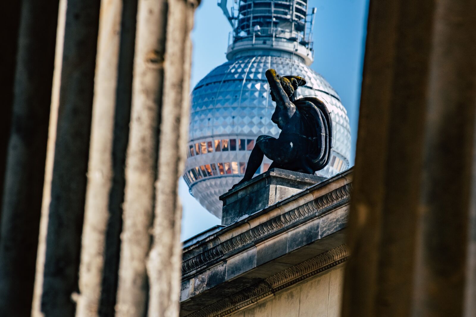 Pentax K-70 + Sigma sample photo. Berlin, tv tower, architecture photography