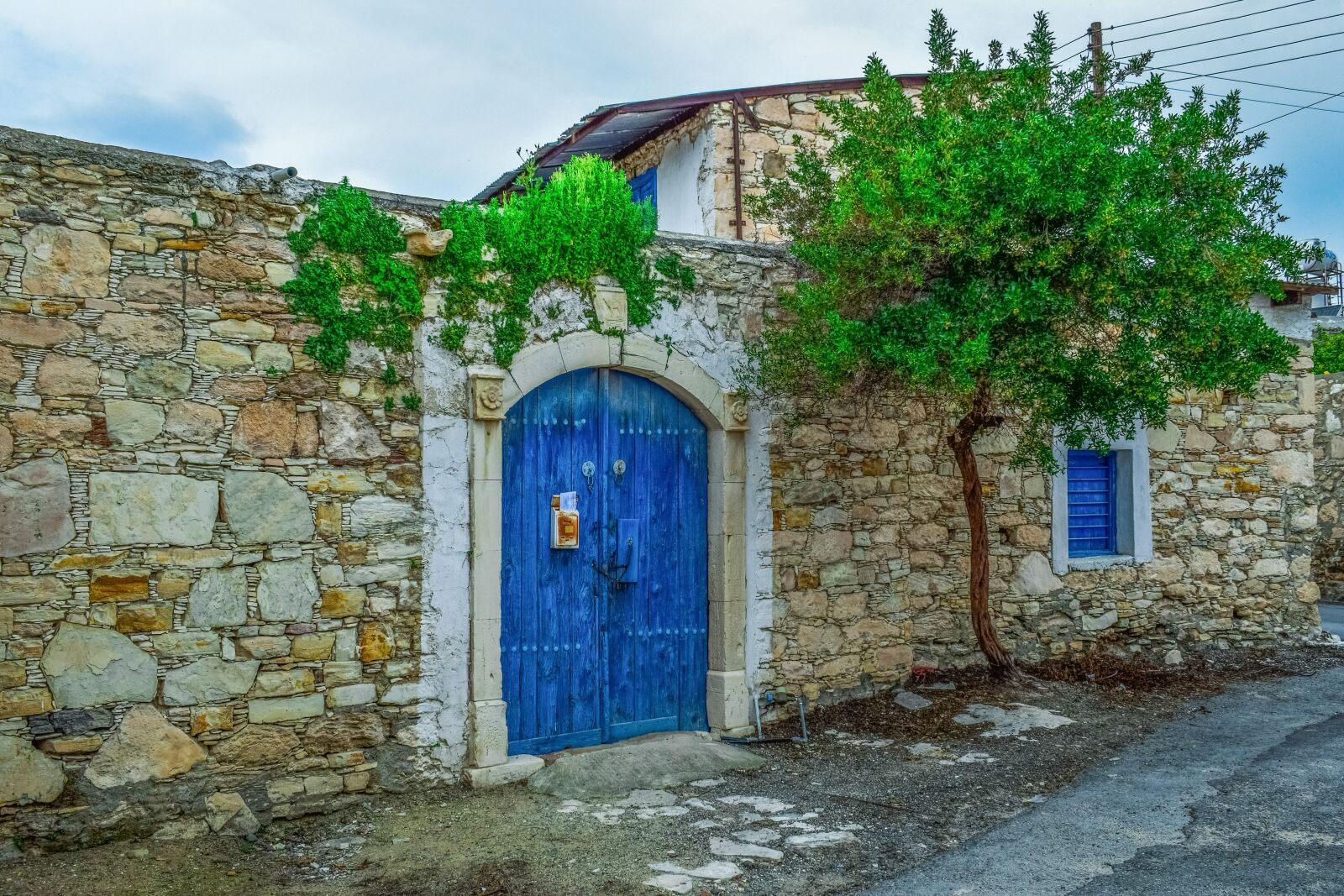 Nikon D3300 sample photo. Wall, architecture, traditional photography