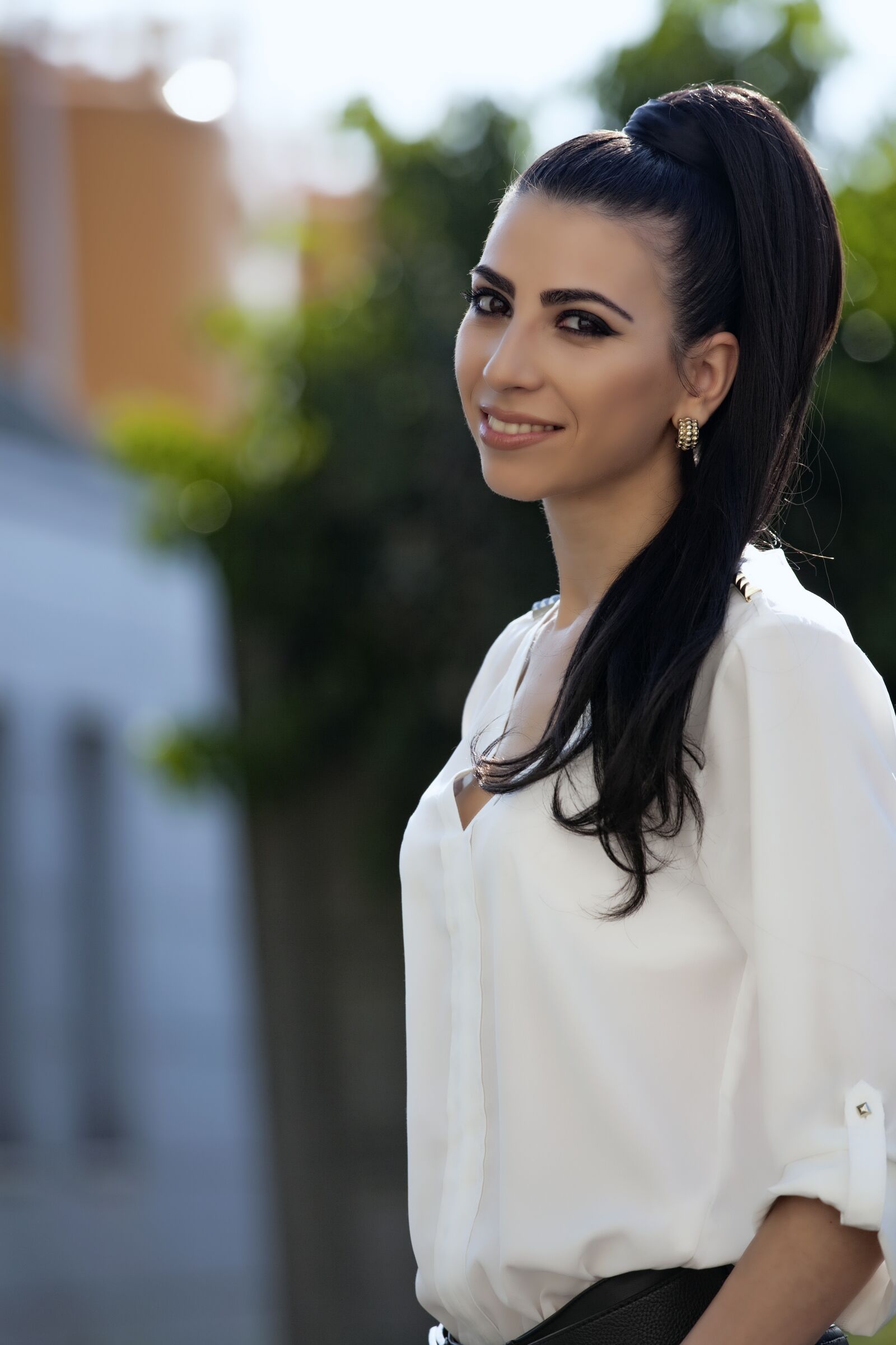 Canon EOS 5D Mark II sample photo. Girl, beauty, charm photography