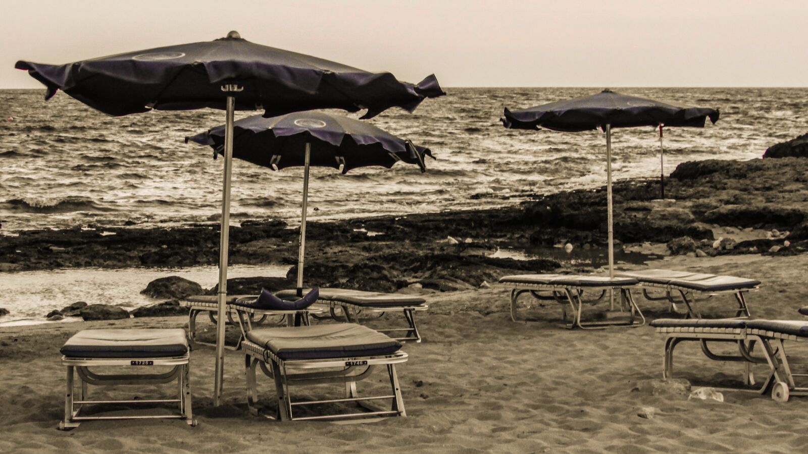 Canon PowerShot SX400 IS sample photo. Autumn, beach, empty photography