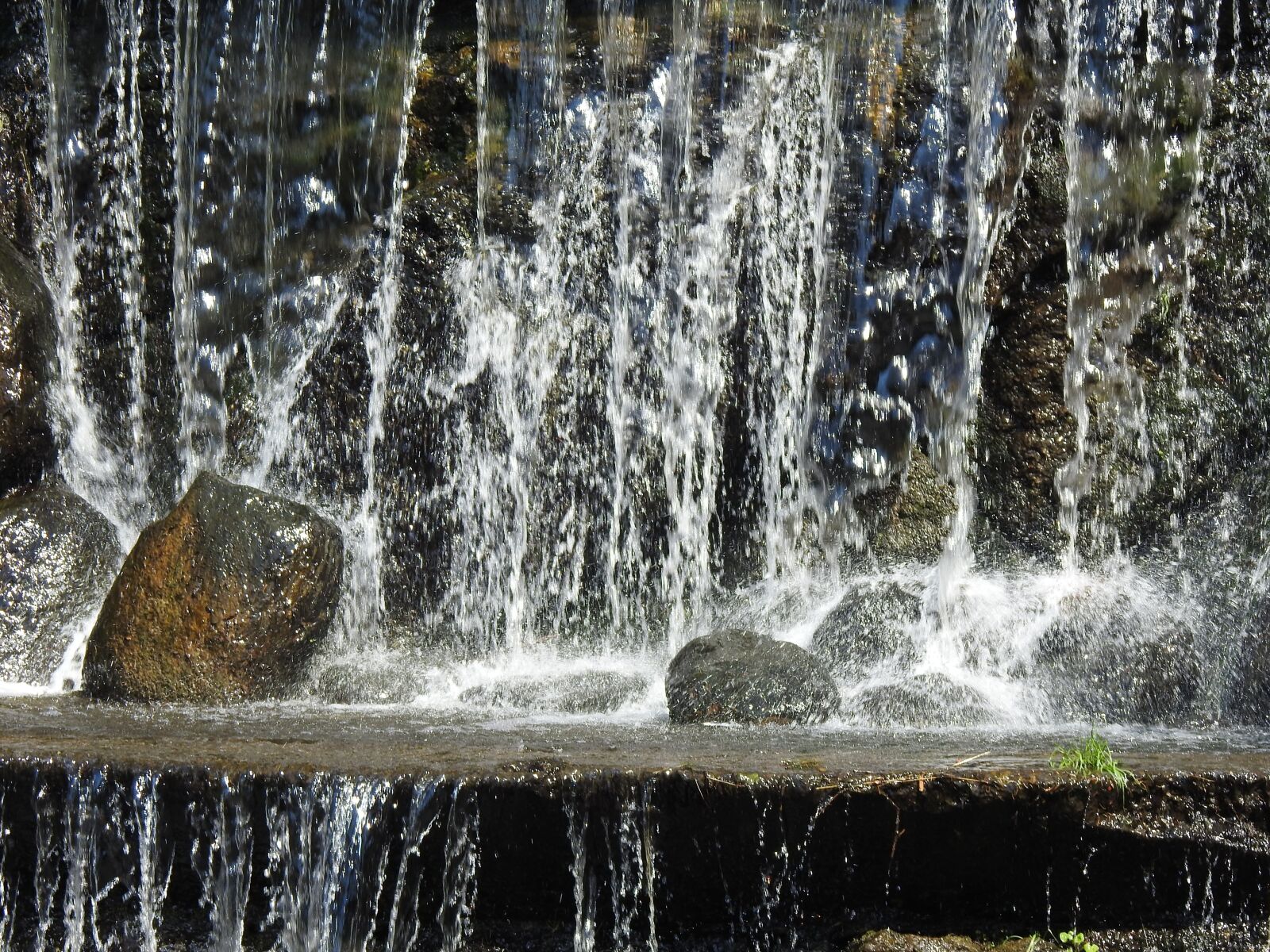 Nikon Coolpix P900 sample photo. Waterfall, water, river photography