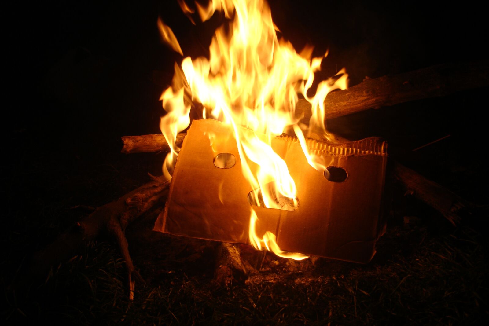 Sony DSC-P200 sample photo. Fire, bonfire, camping photography