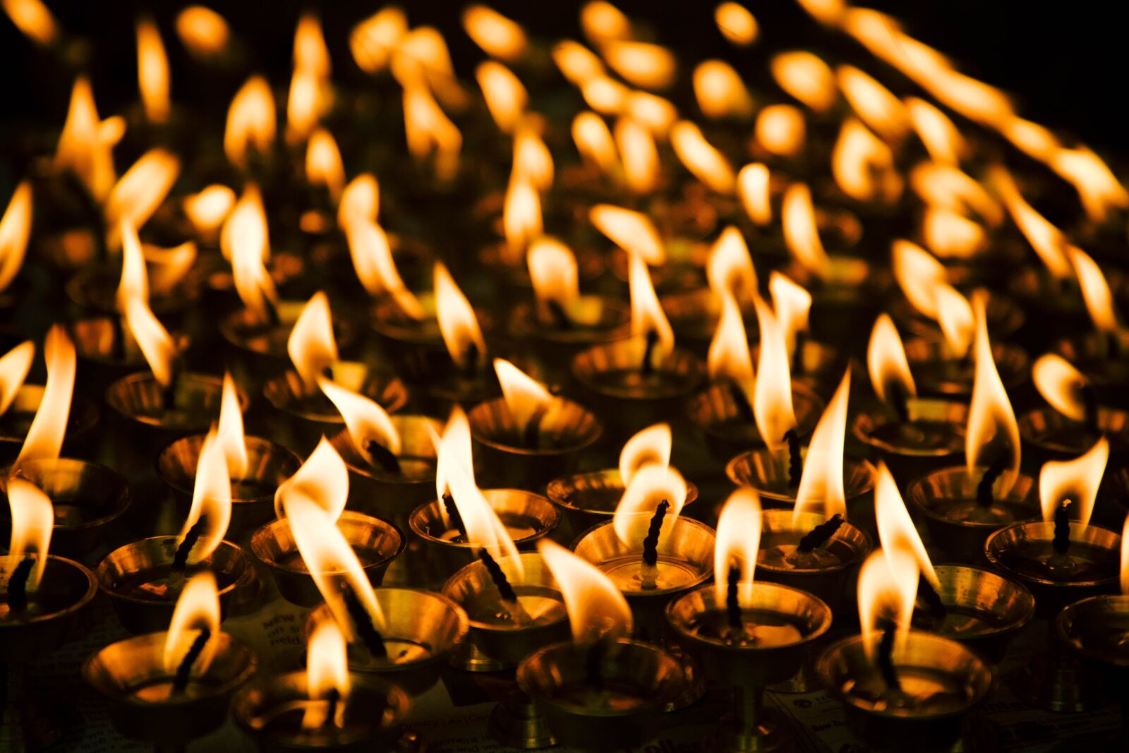 Canon EF 24-105mm F4L IS II USM sample photo. Lights, candles, worship photography
