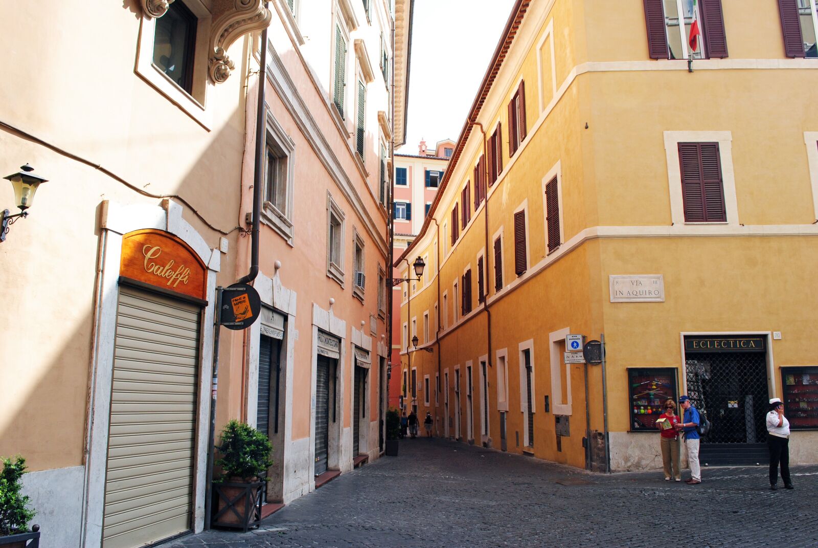 Nikon D3000 sample photo. Rome, street, italy photography