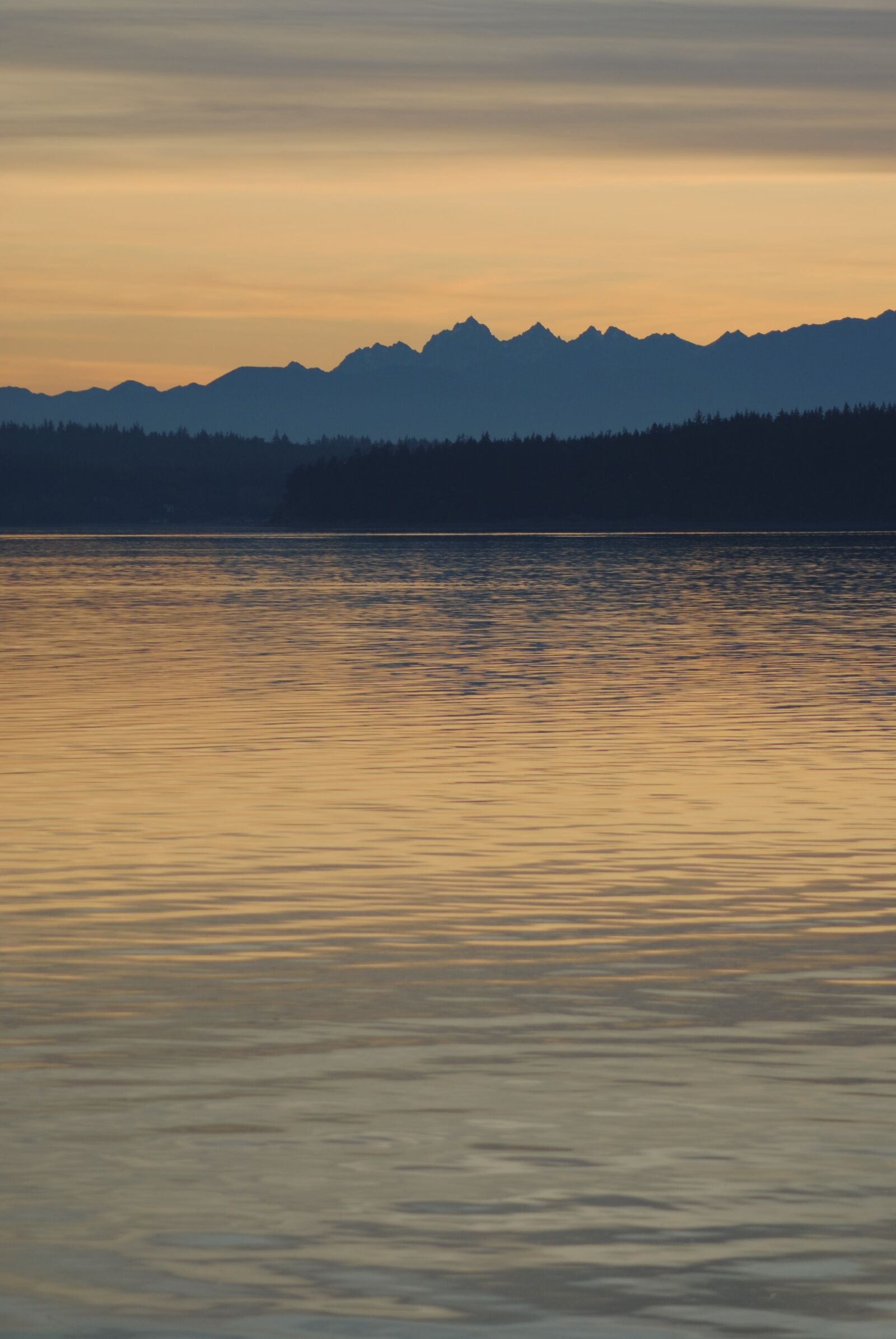 Nikon D3000 sample photo. Mountain, sunset, water photography