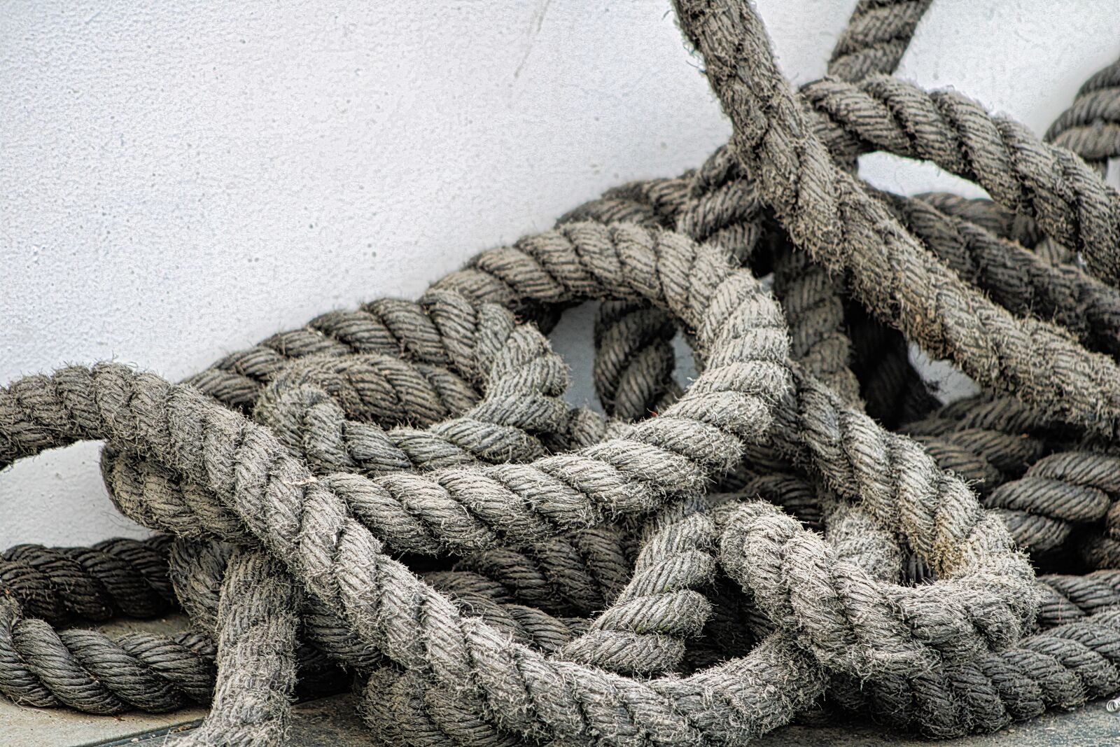 Canon EOS 2000D (EOS Rebel T7 / EOS Kiss X90 / EOS 1500D) sample photo. Rope, knot, cord photography