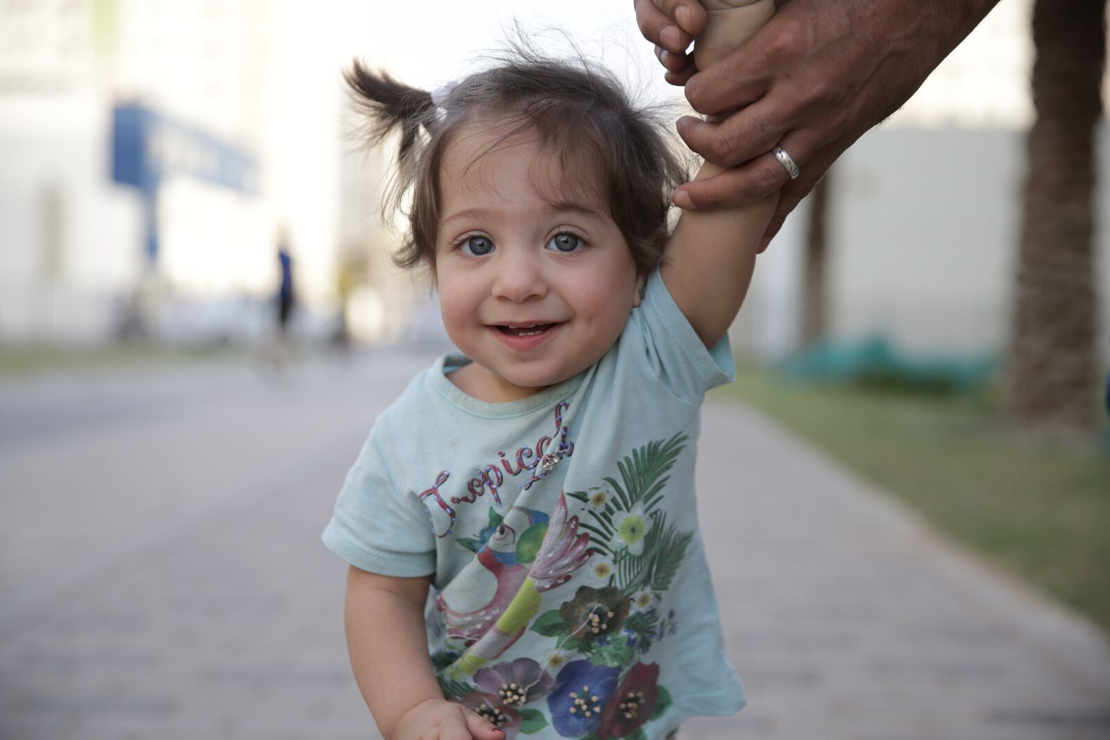 Canon EF 24-70mm F2.8L II USM sample photo. City, children, girl photography