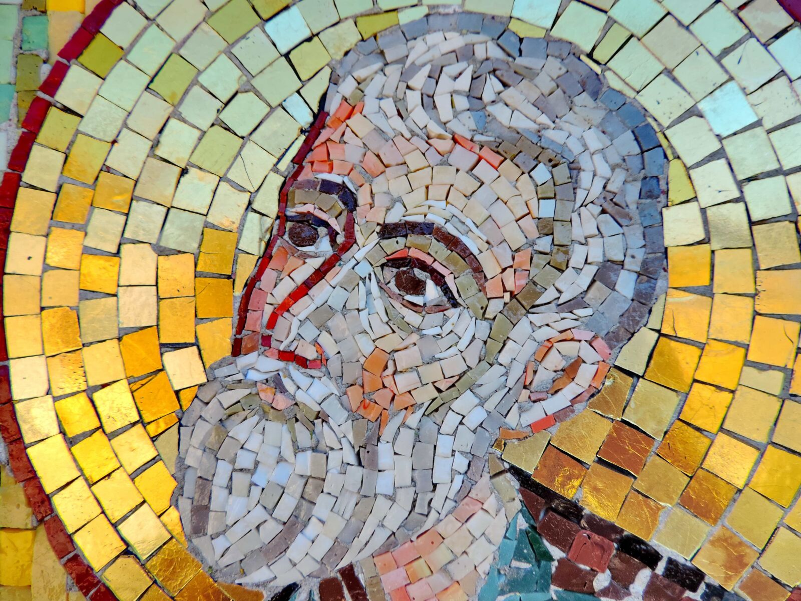 Nikon Coolpix P520 sample photo. Art, christianity, detail, face photography