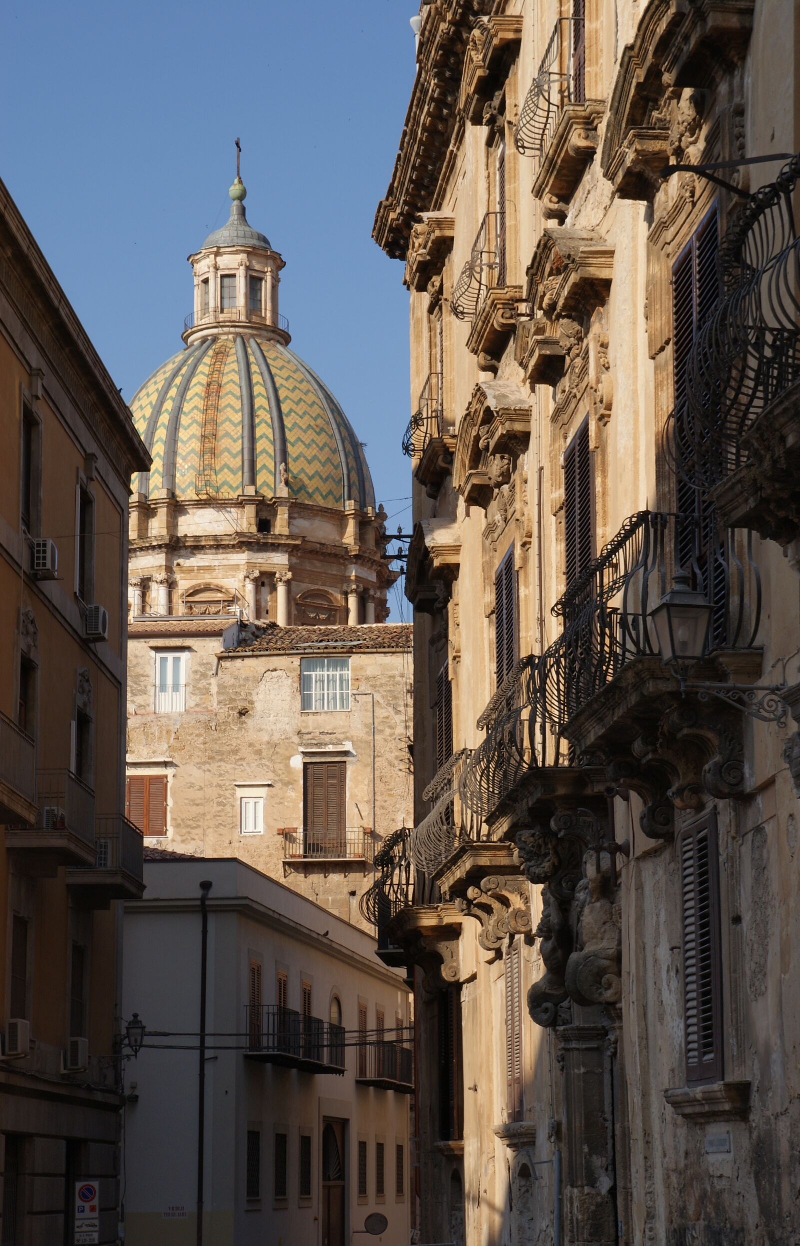 Sony Alpha DSLR-A200 sample photo. Palermo, sicily, italy photography