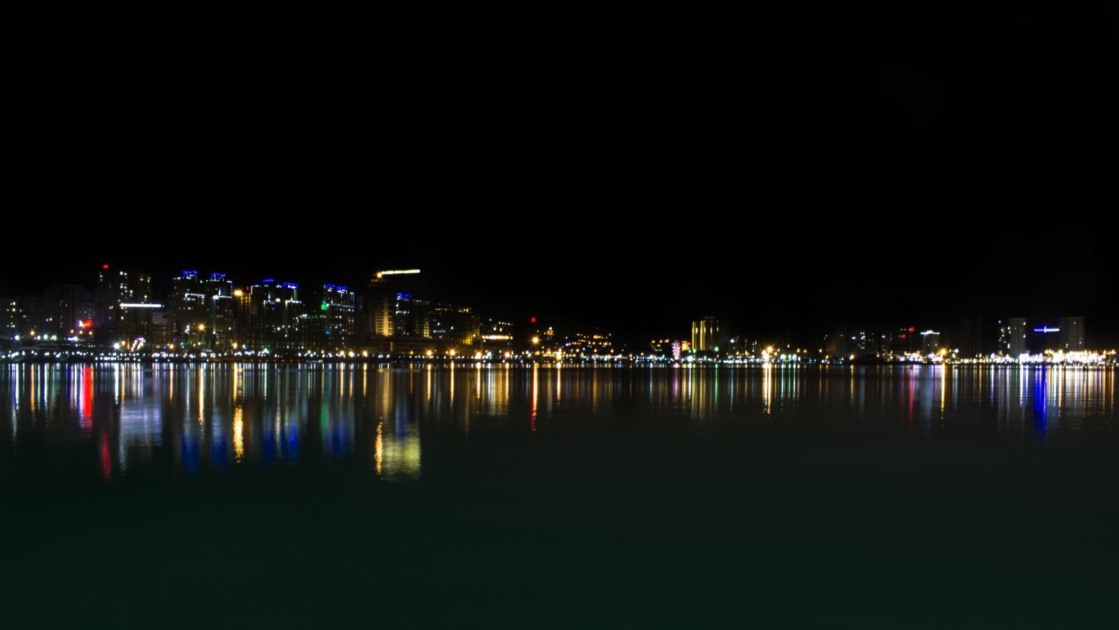 Nikon D5200 sample photo. Panoramic, water, reflection photography