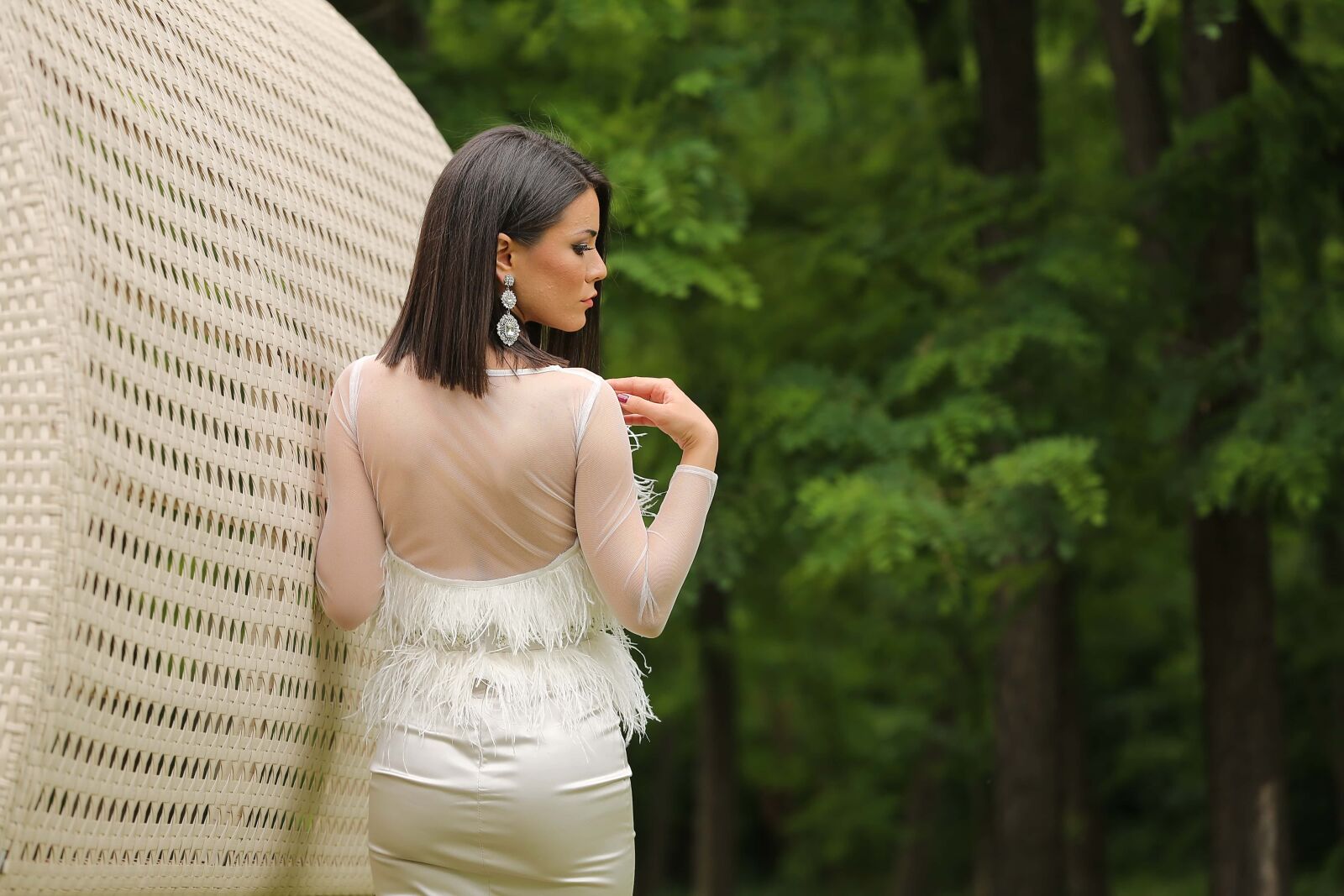 Canon EOS 5D Mark III sample photo. Posing, photo model, earrings photography