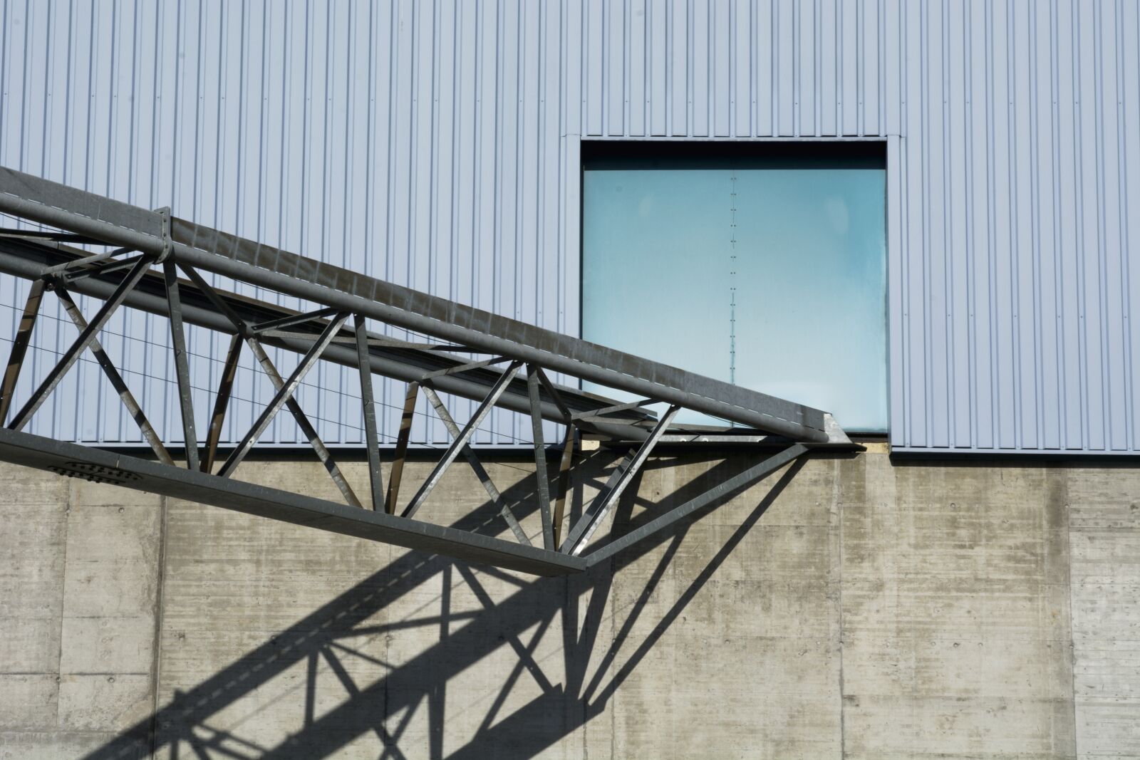 Nikon D7100 sample photo. Goal, scaffold, train photography