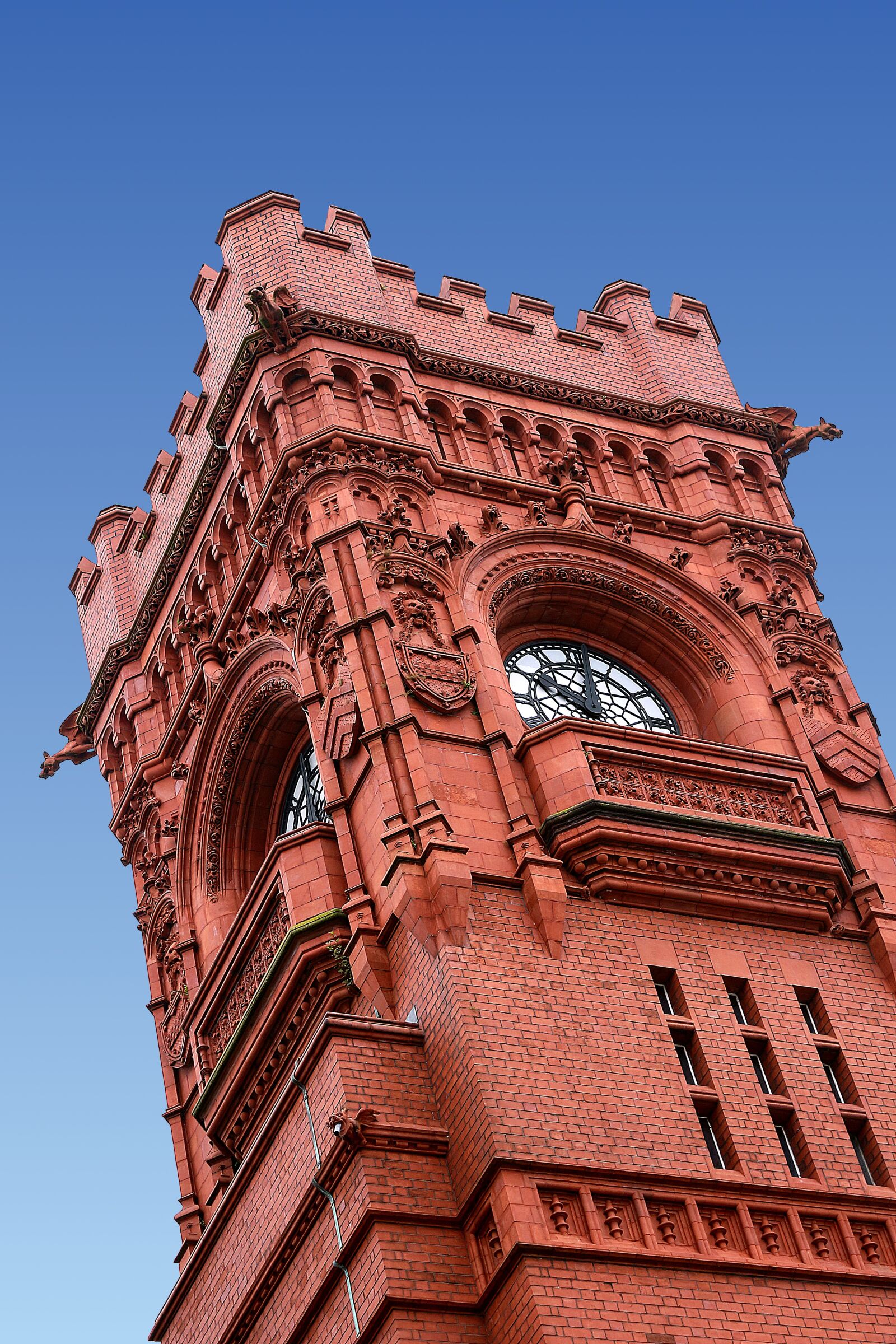 Canon EOS 100D (EOS Rebel SL1 / EOS Kiss X7) sample photo. Tower, building, clock tower photography