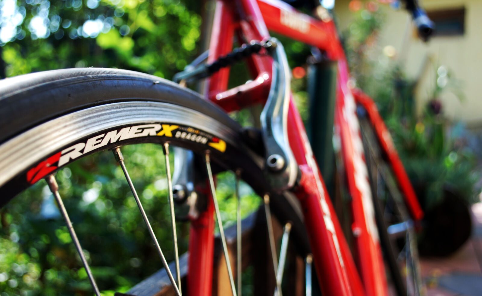 Nikon D80 sample photo. Red, black, remerx, bicycle photography