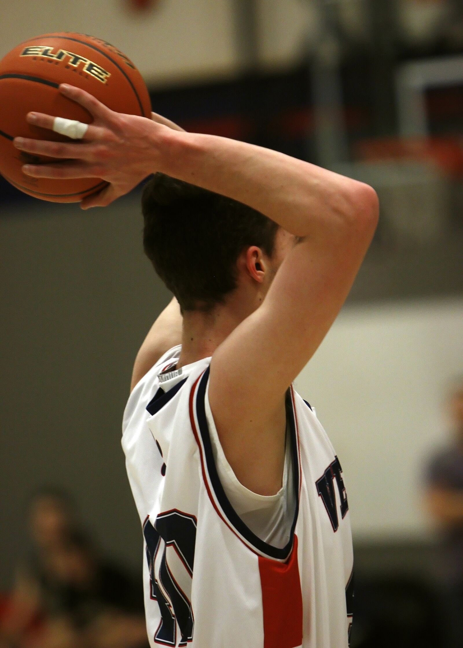Canon EF 70-200mm F2.8L IS USM sample photo. Basketball, high school, game photography