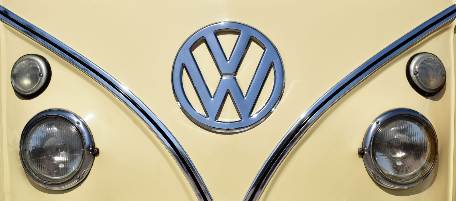 Nikon D3300 sample photo. Volkswagen, headlights, car photography
