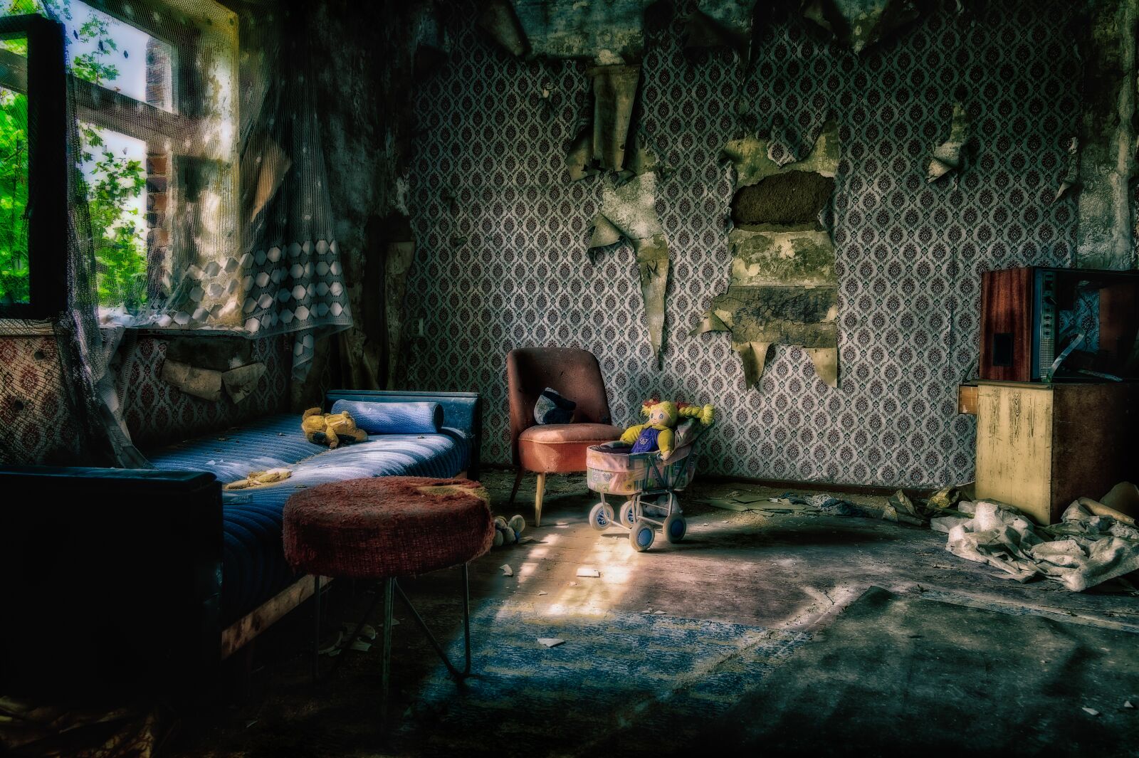 Nikon Z6 sample photo. Living room, lost places photography