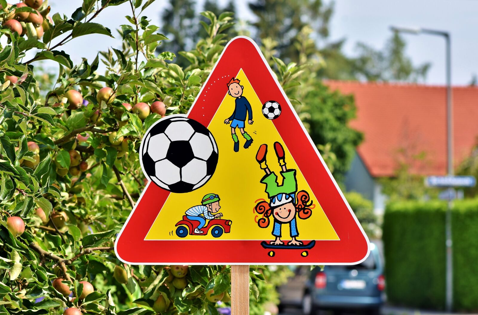 Nikon D7200 sample photo. Play street, children, note photography