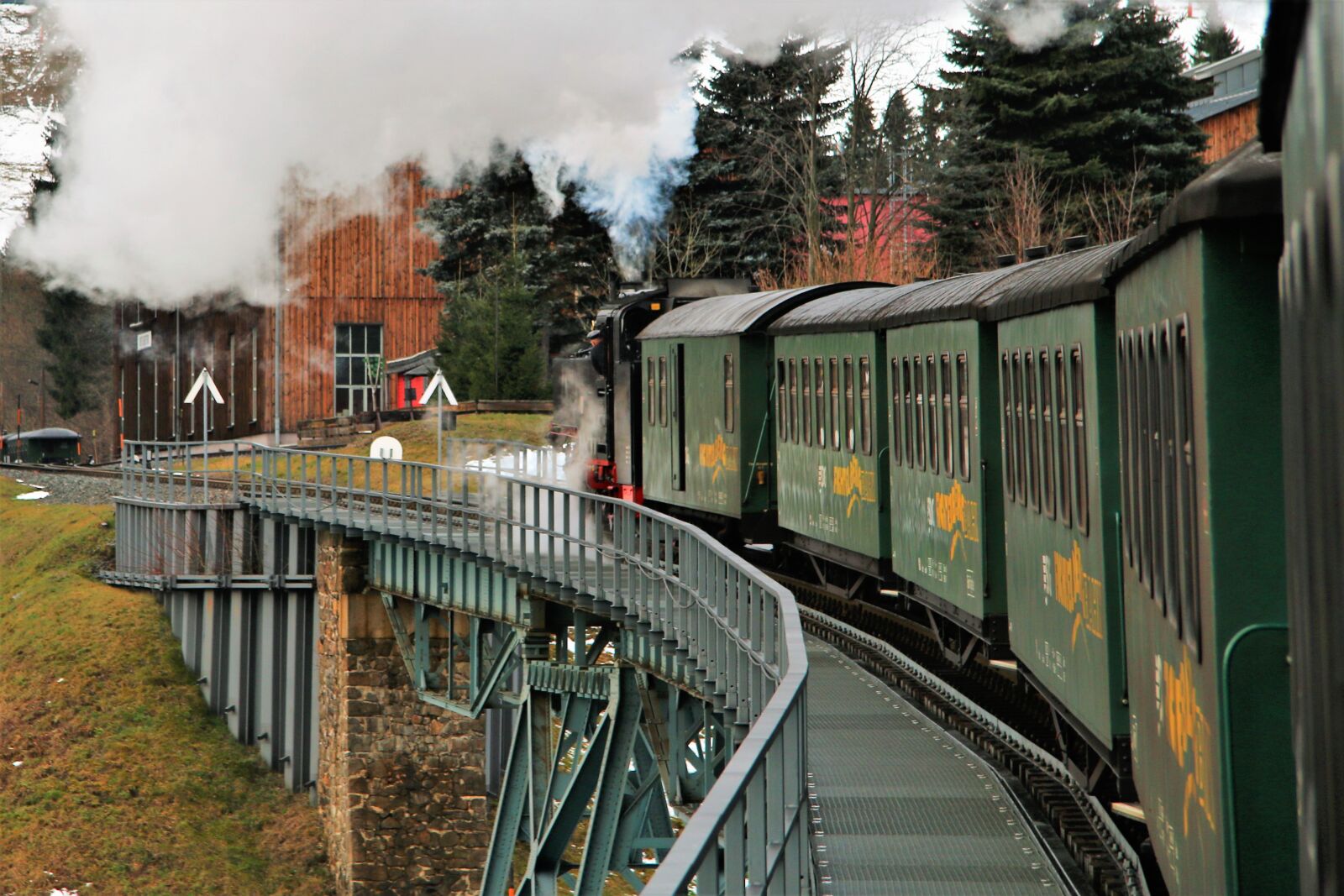 Canon EF-S 17-85mm F4-5.6 IS USM sample photo. Steam locomotive, fichtelberg railway photography
