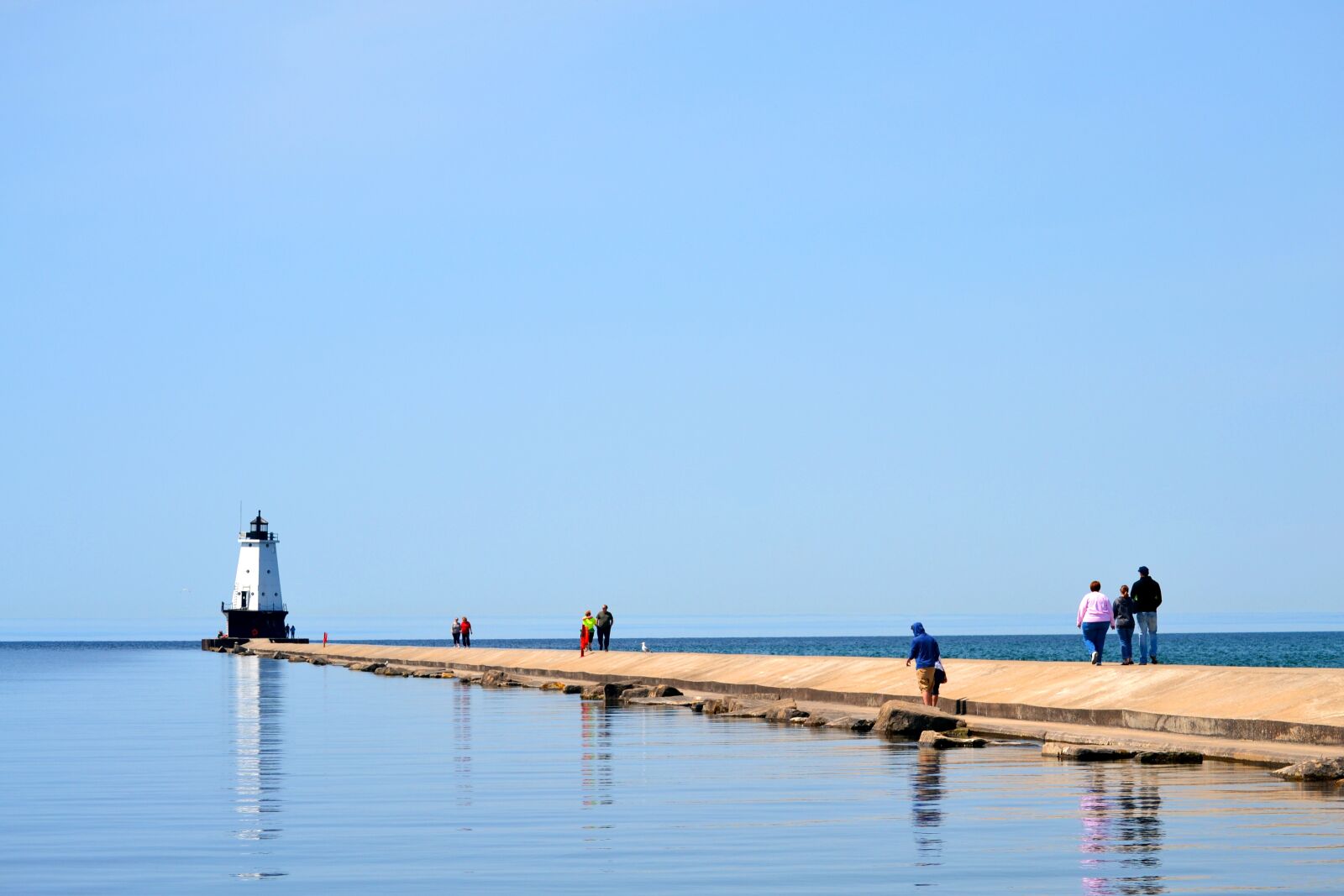 Nikon D3100 sample photo. Lighthouse, pier, boardwalk photography