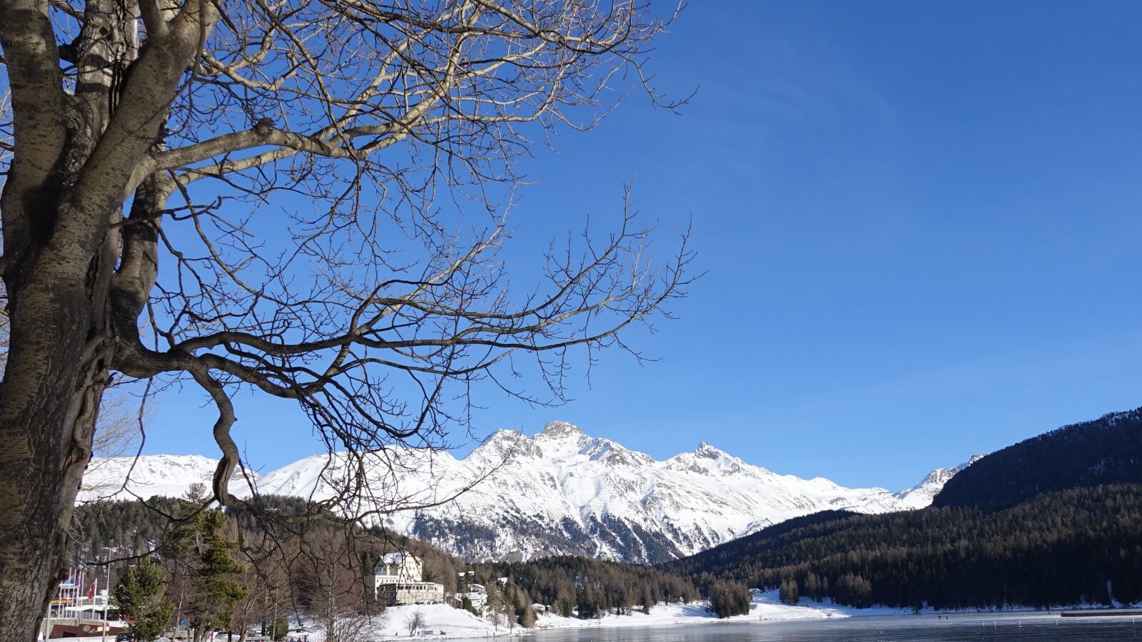 Sony Cyber-shot DSC-RX100 IV sample photo. Winter, engadin, st moritz photography