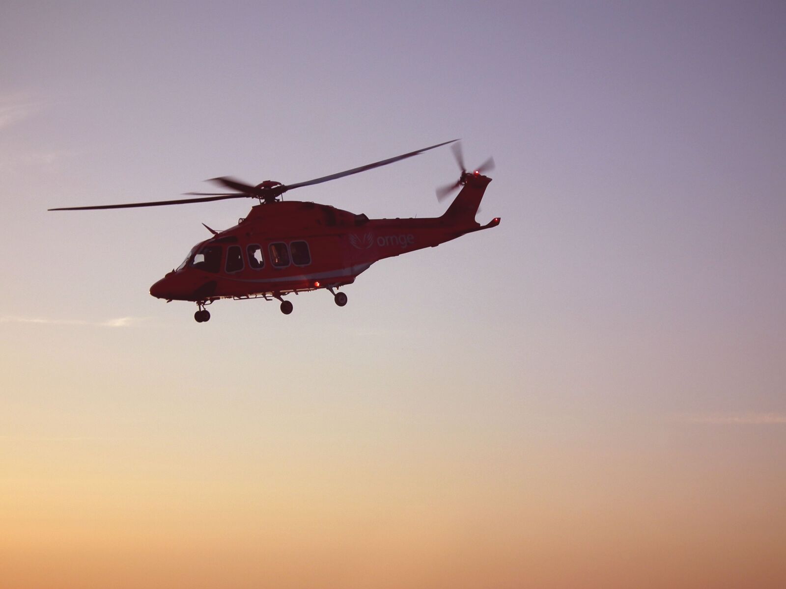 FujiFilm FinePix HS10 (FinePix HS11) sample photo. Aircraft, helicopter, airplane photography