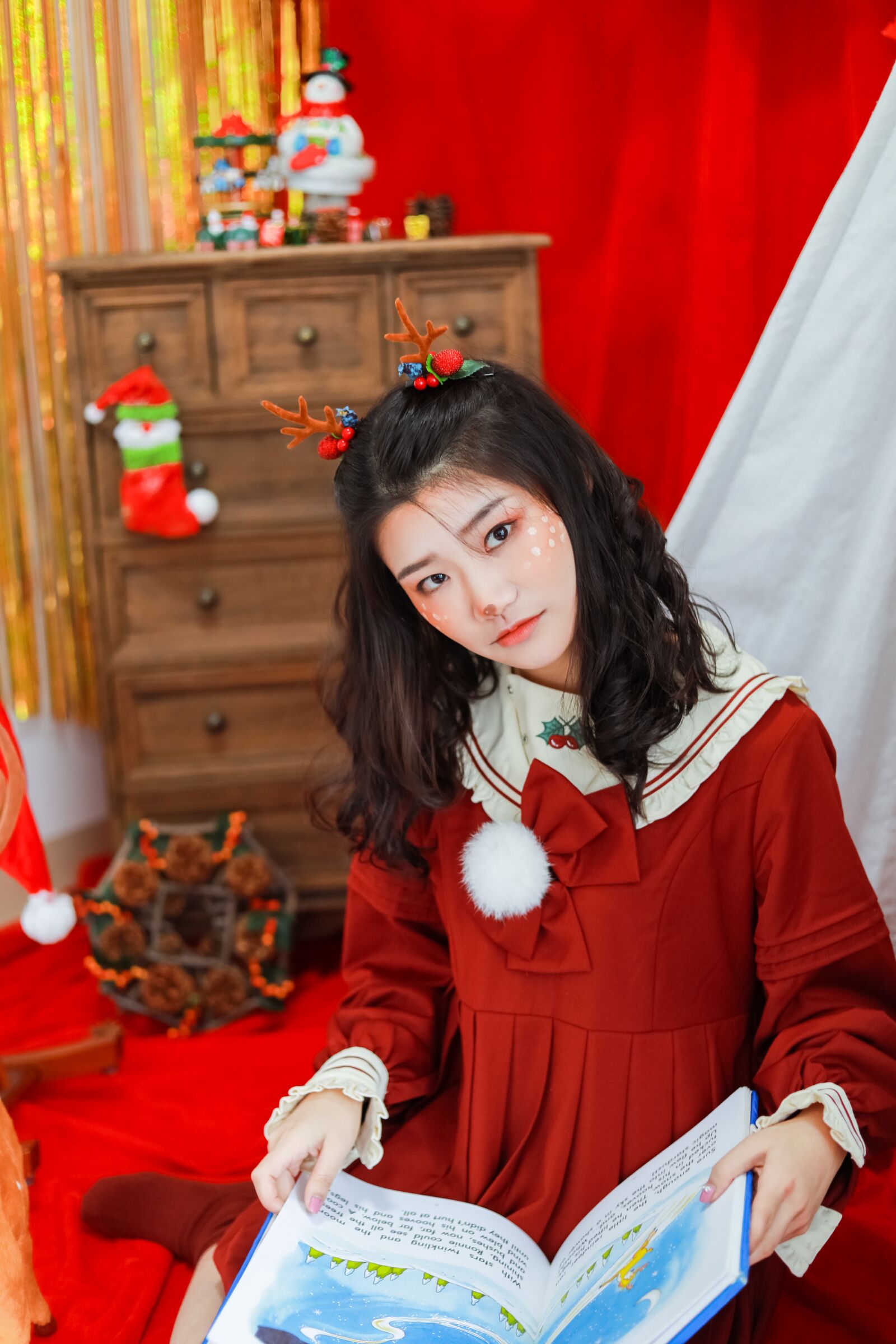 Canon EOS 5D Mark IV sample photo. People, woman, girls photography
