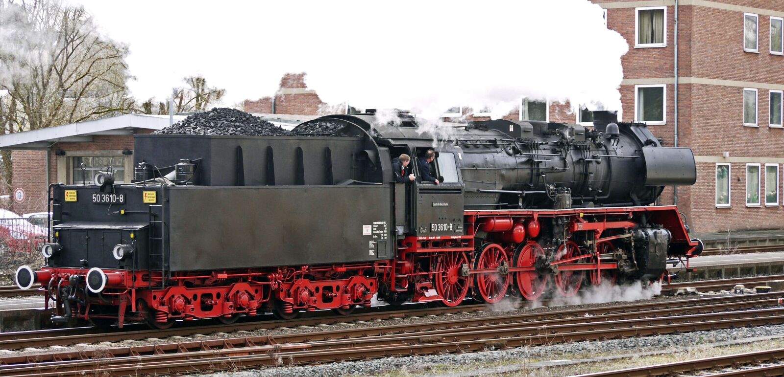 Panasonic Lumix DMC-G1 sample photo. Steam locomotive, rank, railway photography