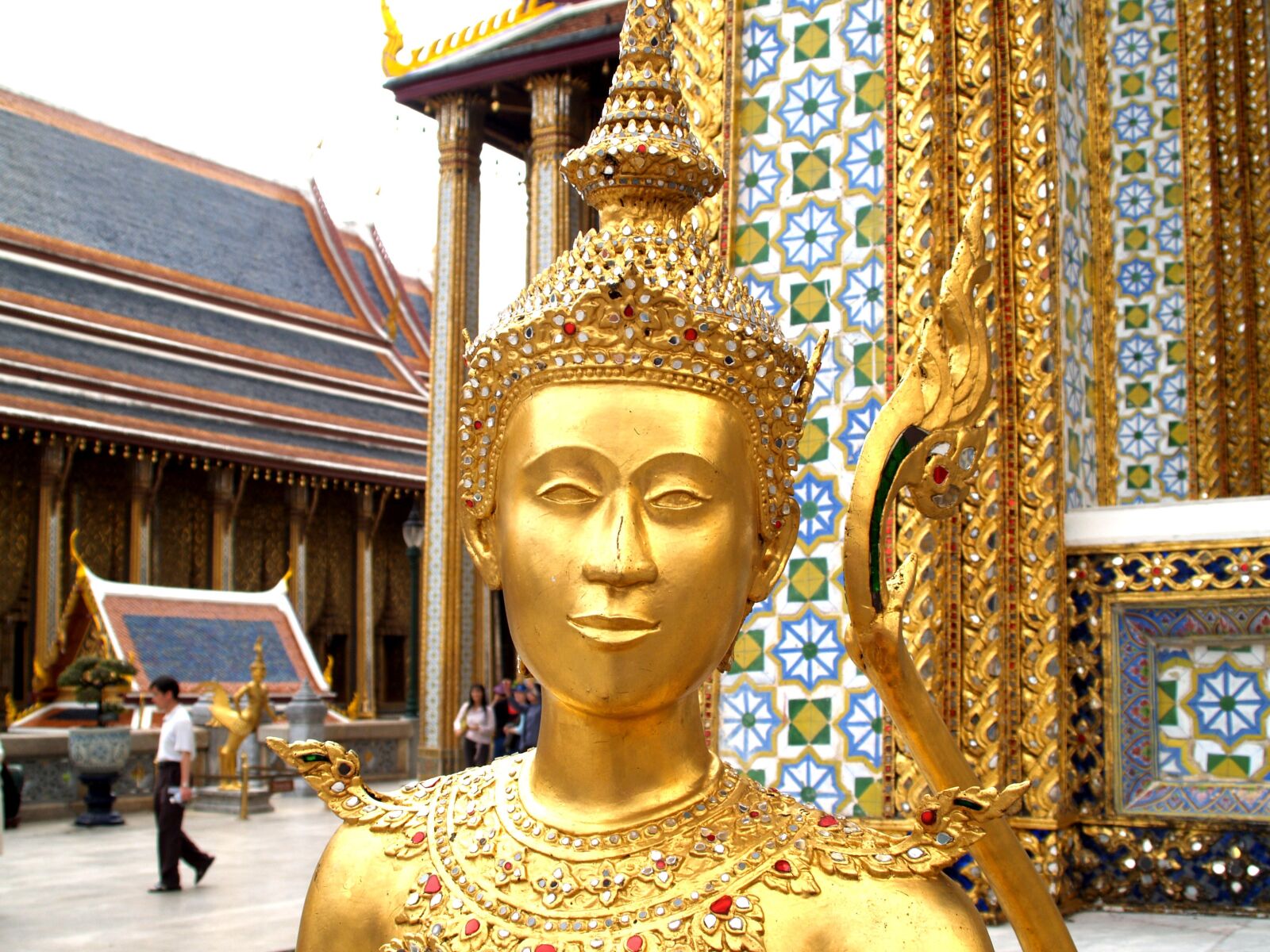 Olympus E-300 (EVOLT E-300) sample photo. Bangkok, grand, wat photography