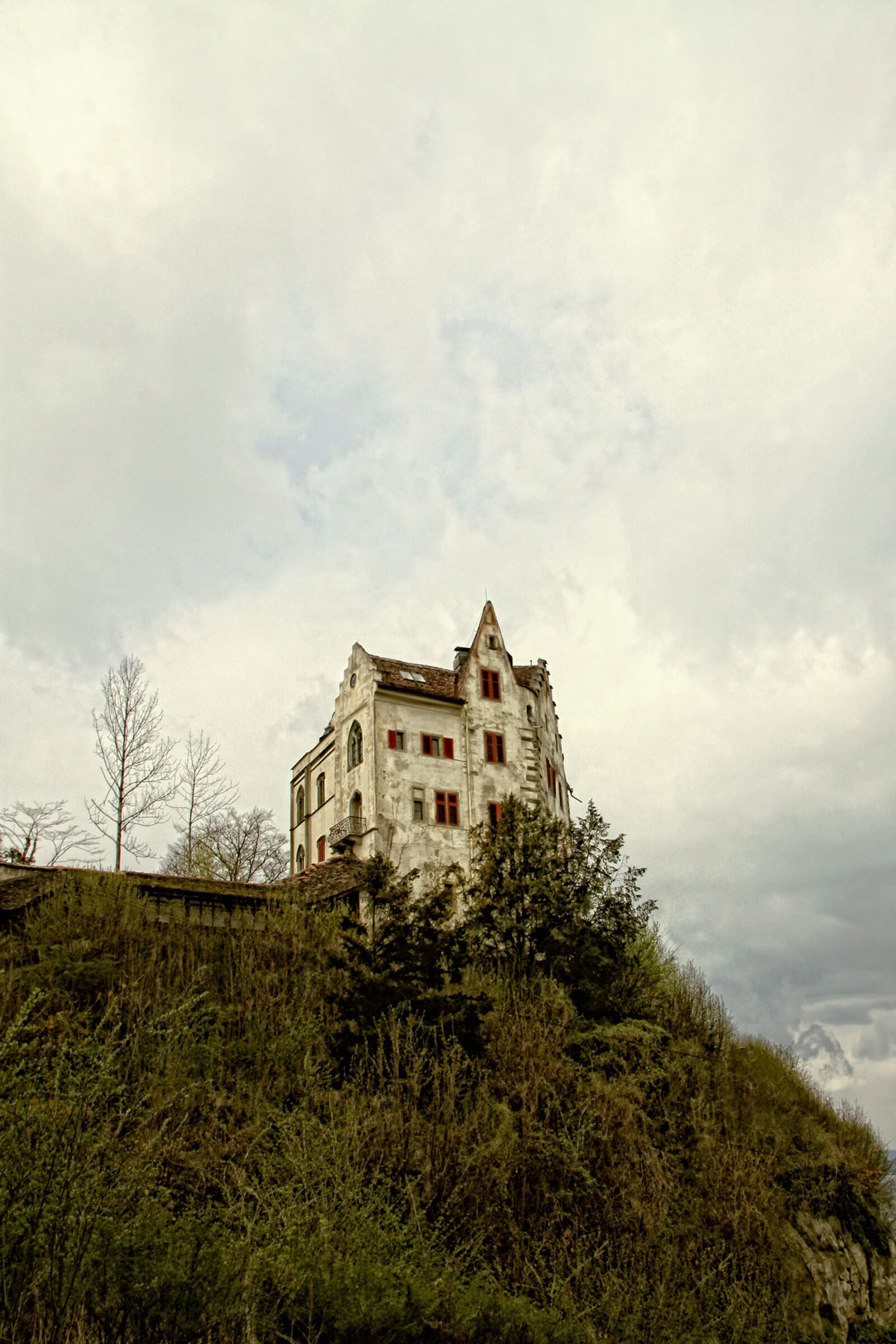 Canon EOS 50D sample photo. Hill, rock, castle photography