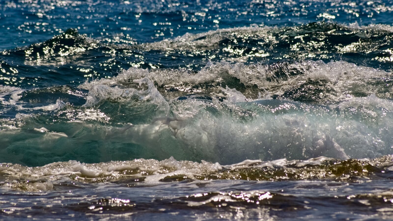 Nikon D3300 sample photo. Wave, water, nature photography