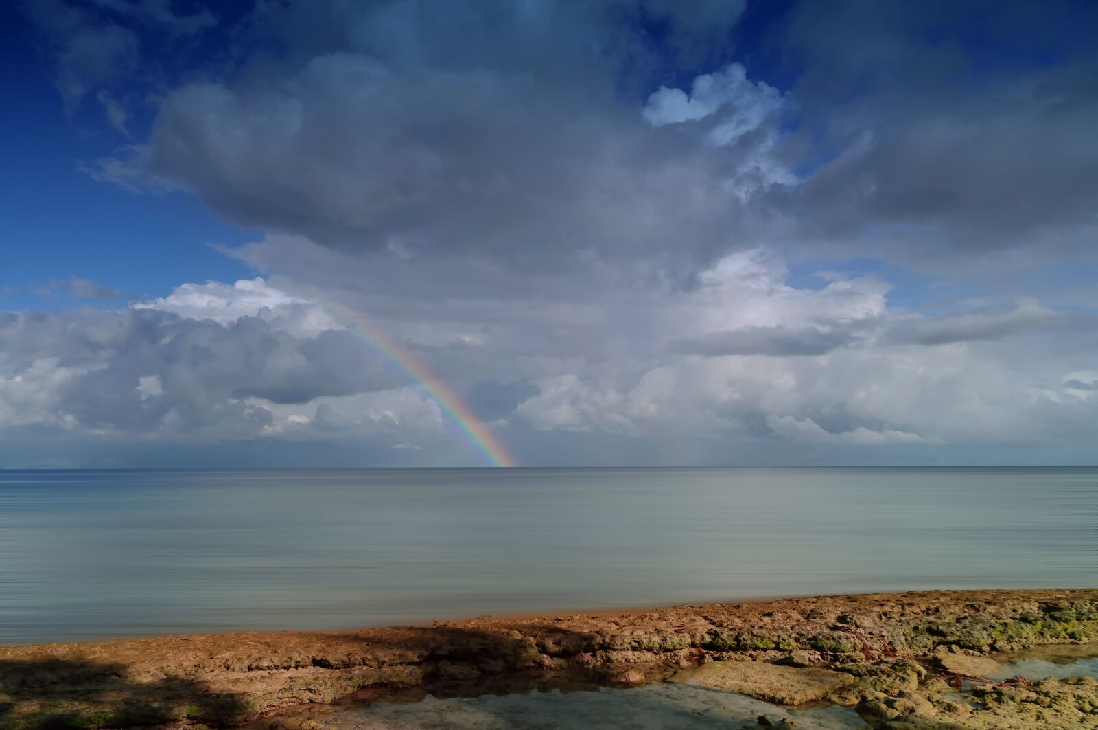 Nikon D300S sample photo. Pacific, rainbow, ocean photography