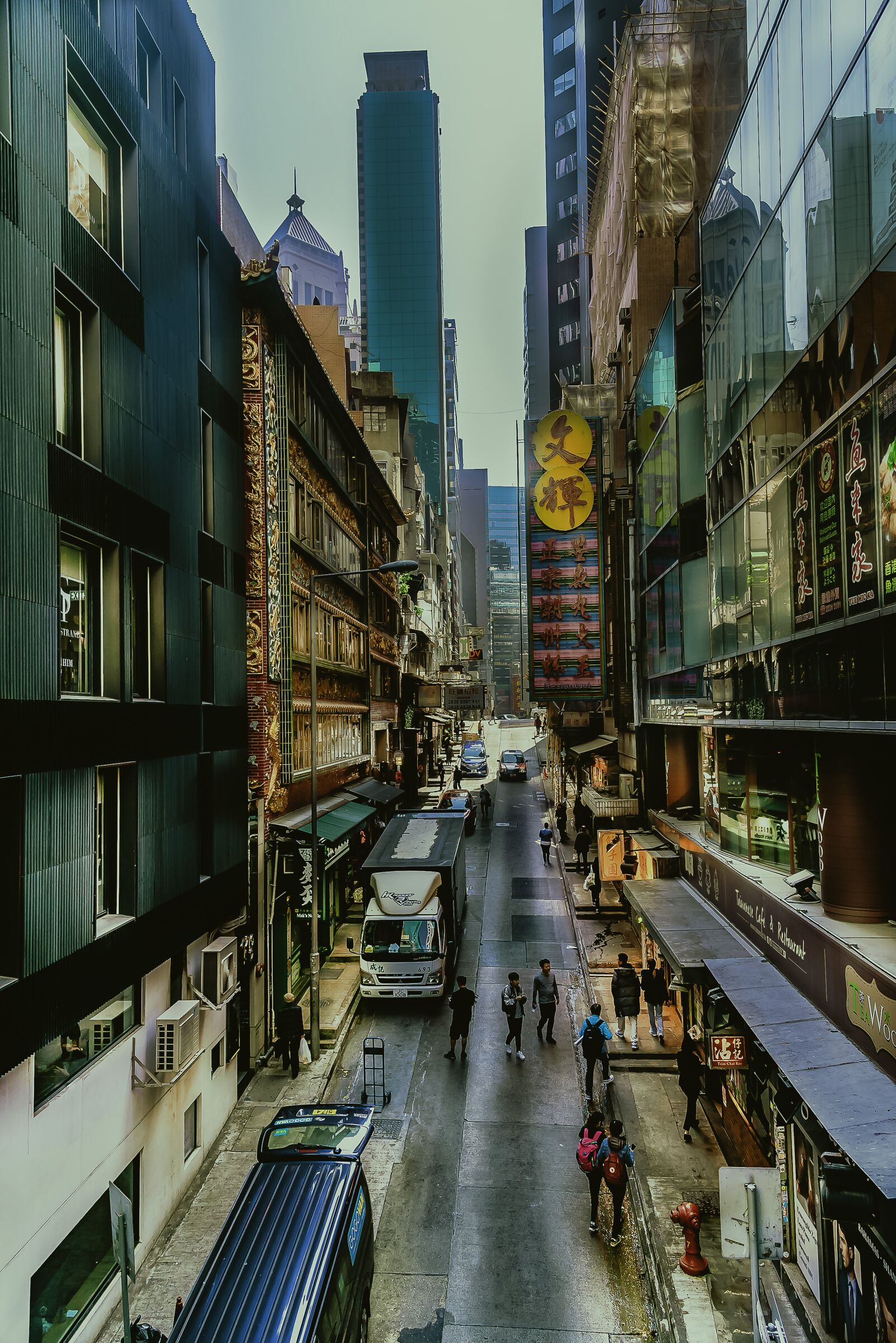 Nikon D750 sample photo. City, architecture, travel photography