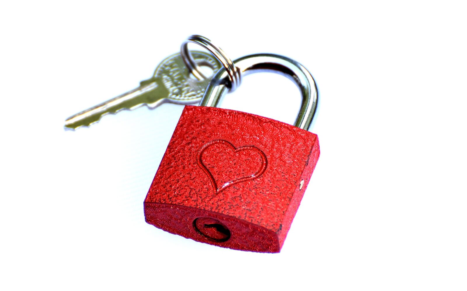 Nikon D7200 sample photo. Key to the heart photography