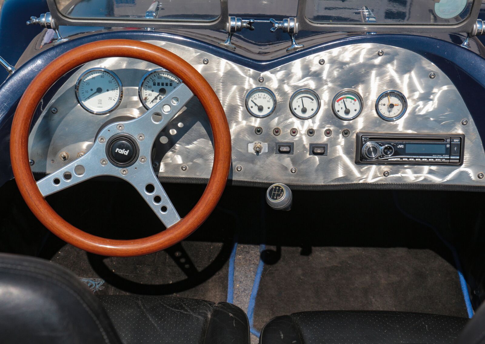 Canon EOS 700D (EOS Rebel T5i / EOS Kiss X7i) sample photo. Oldtimer, auto, automotive photography
