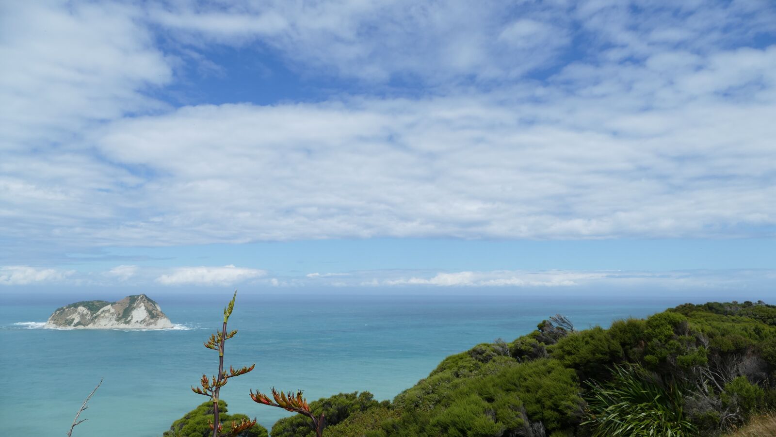 Panasonic Lumix DMC-FZ1000 sample photo. Nature, sky, panoramic photography